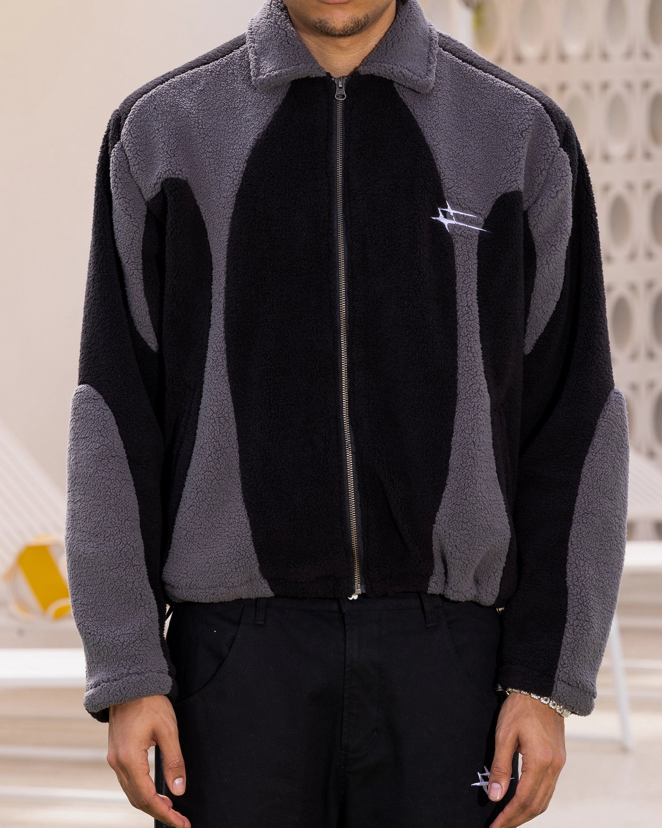 Loiter Spire Fleece Jacket Black Noise Free Movement