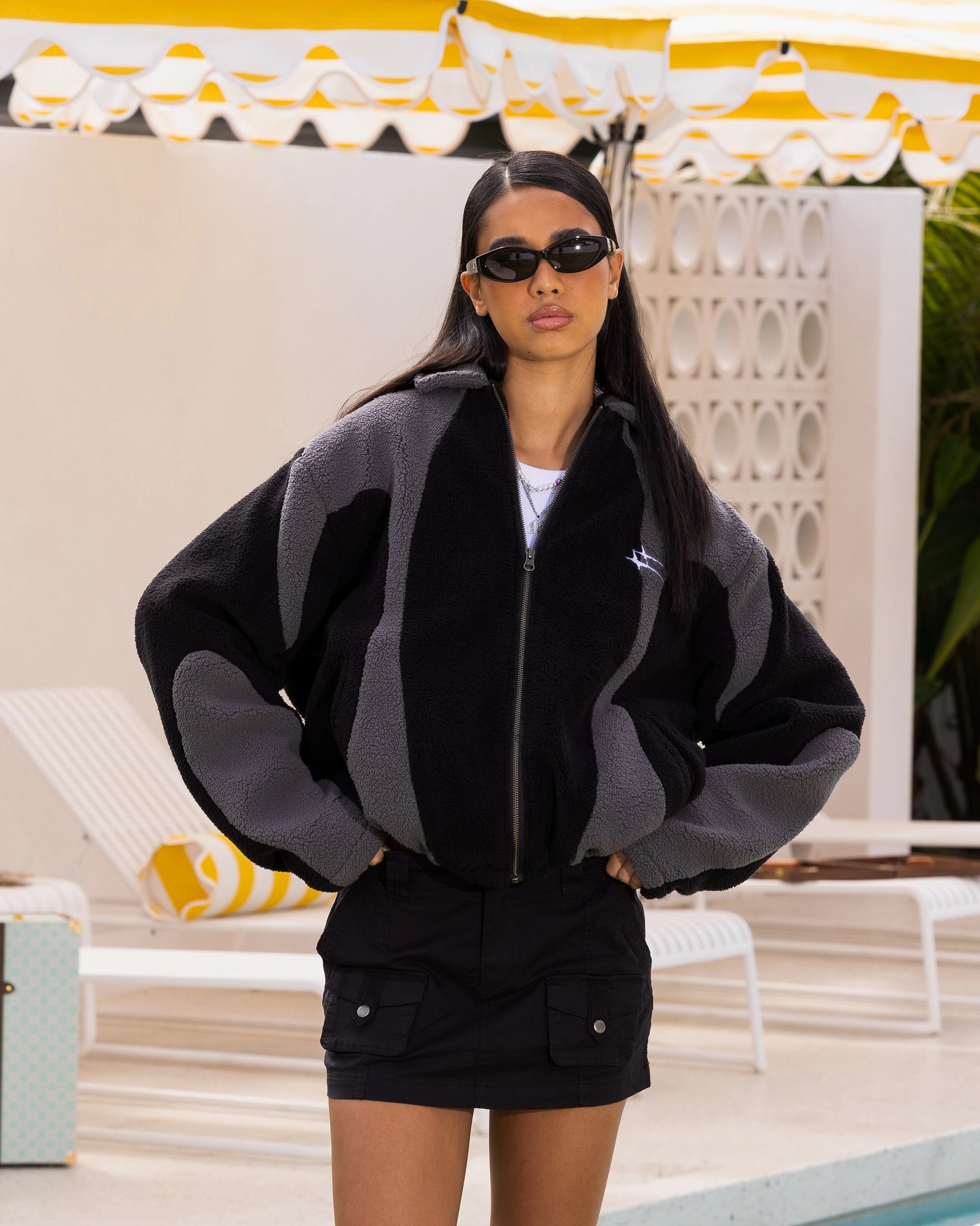 Loiter Spire Fleece Jacket Black SnapFasteners Cologne