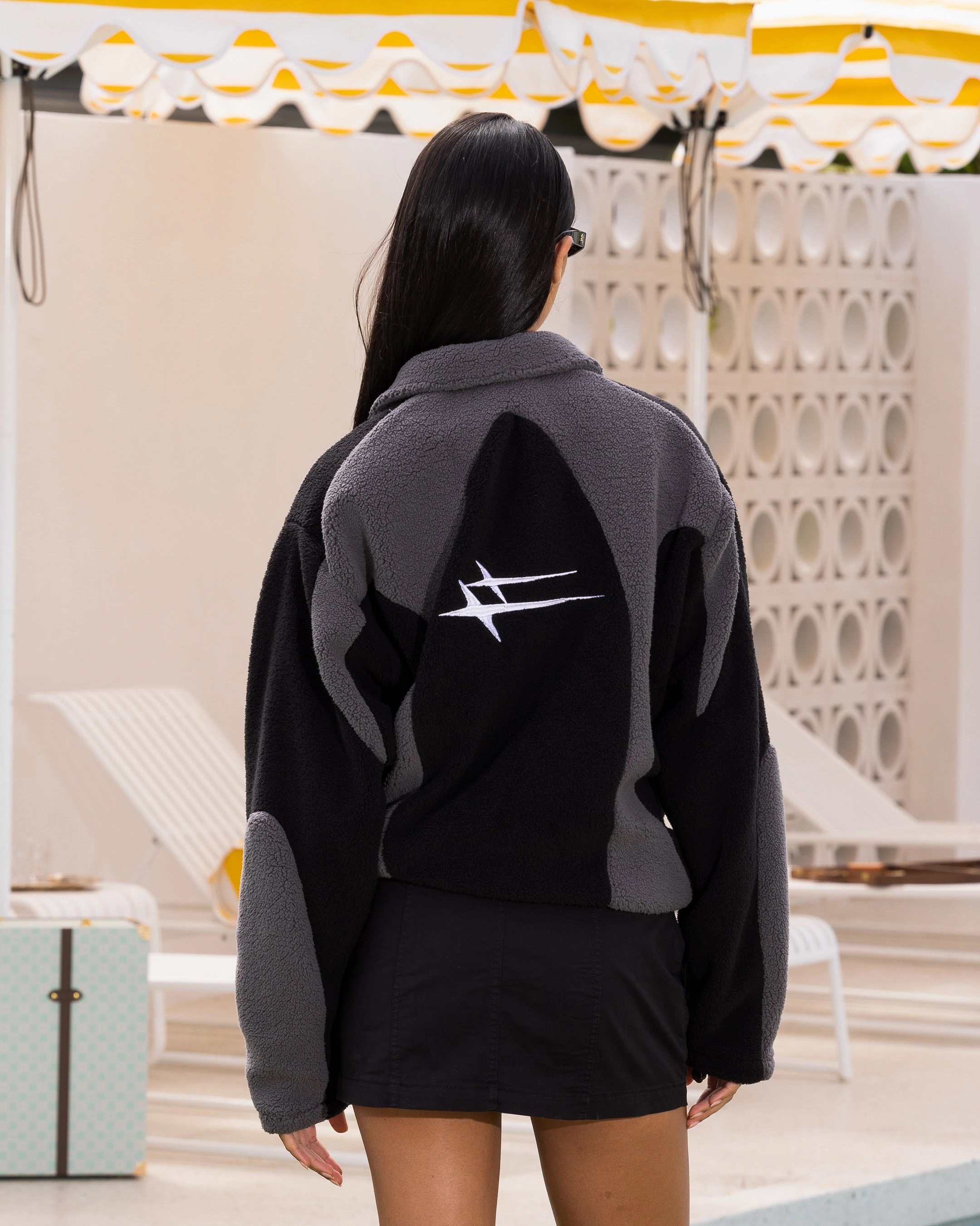 Serve Loiter Spire Fleece Jacket Black