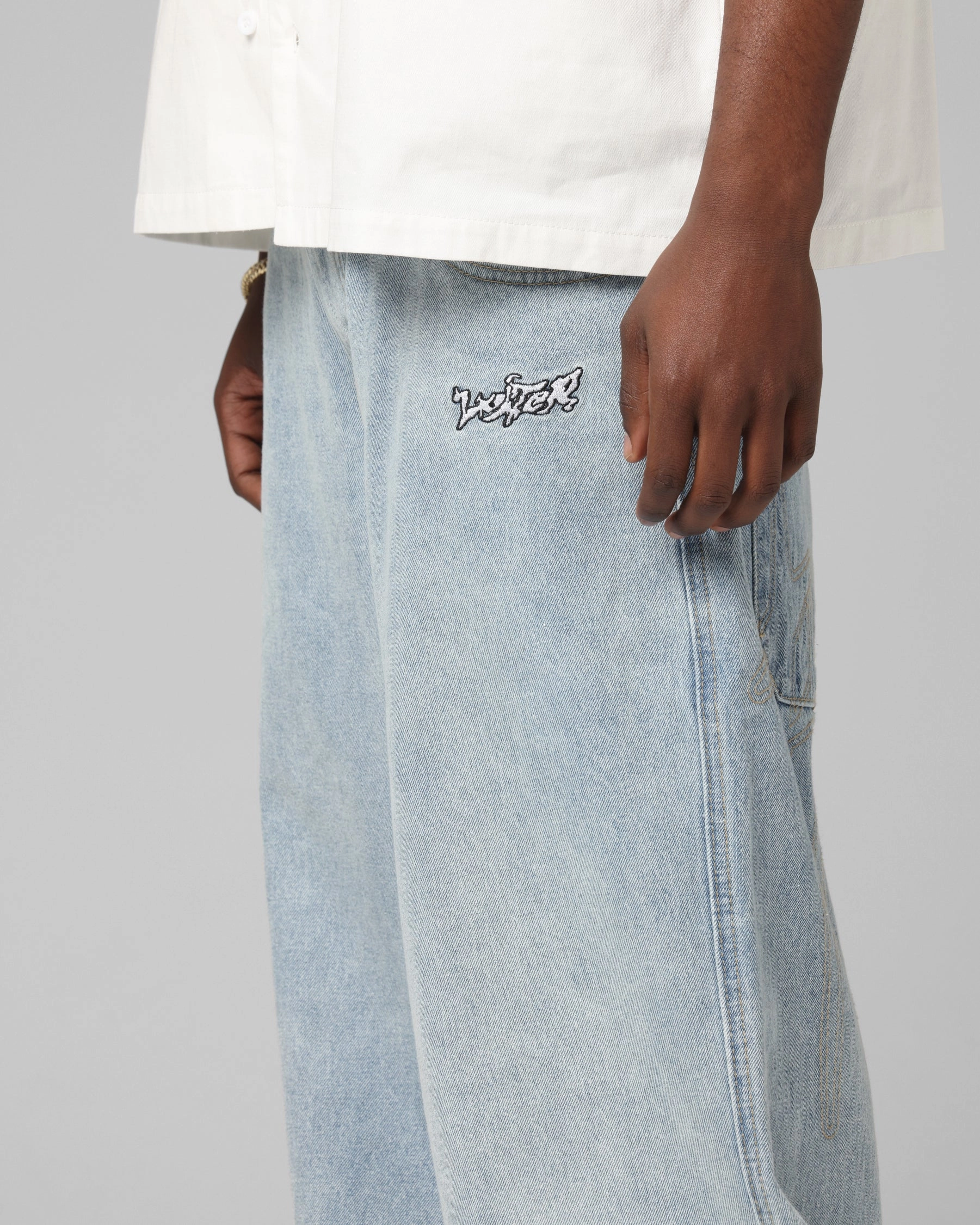 Style Simplicity Loiter Star Born Jeans Washed Blue