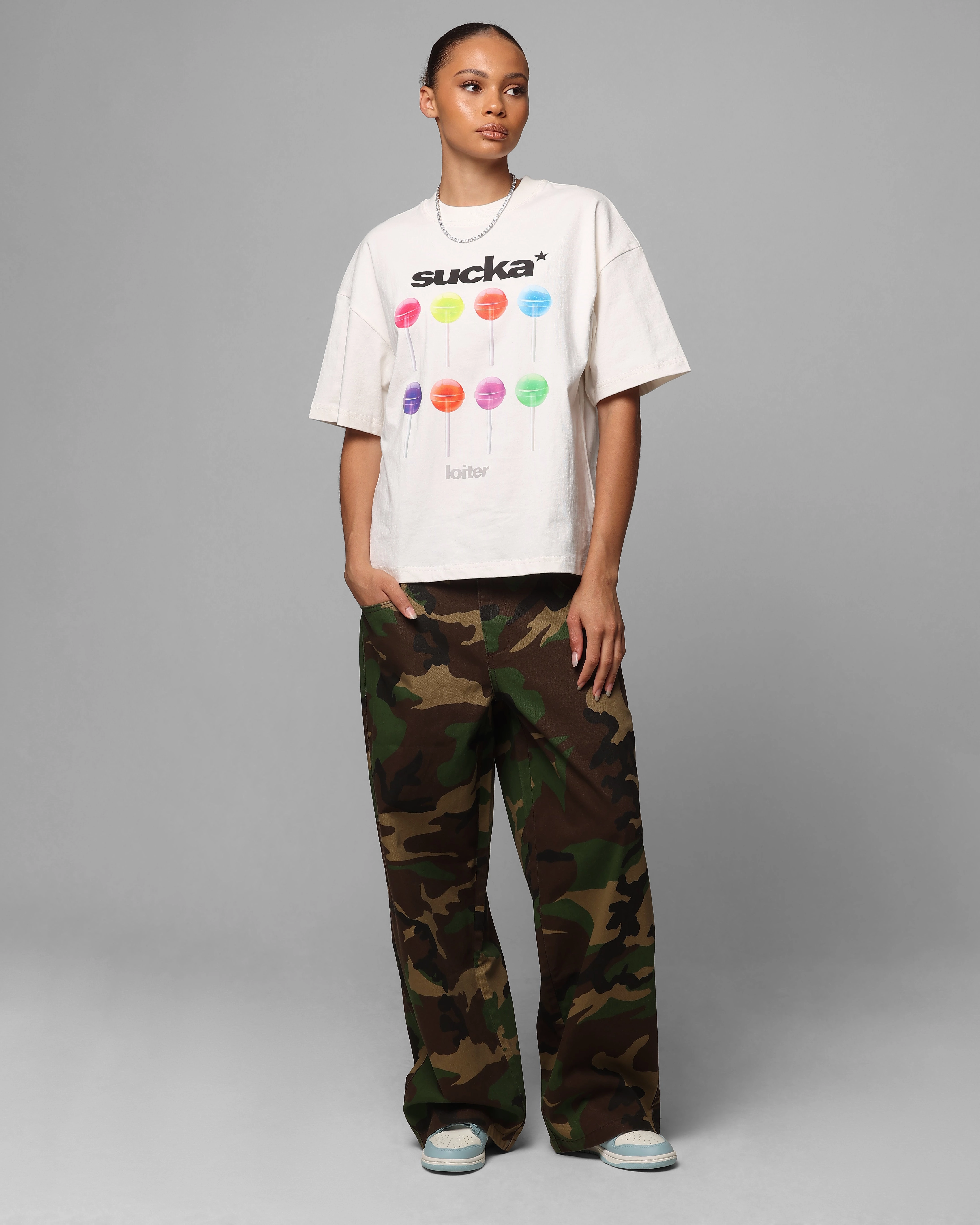 Loiter Sucka T-Shirt Off White Cozy Feeling
