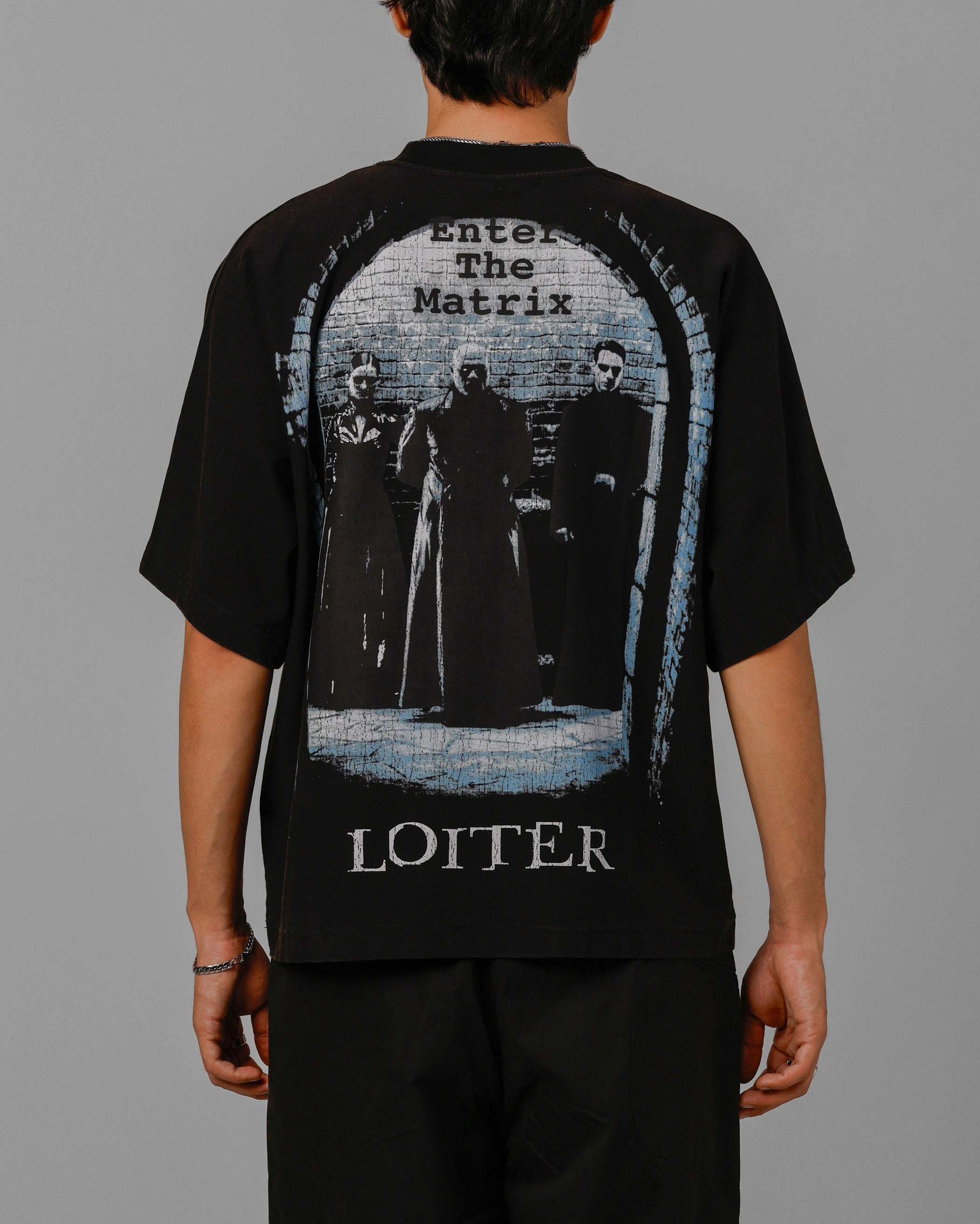 SunProtectionFabric Loiter The Matrix Boxy T-Shirt Washed Black