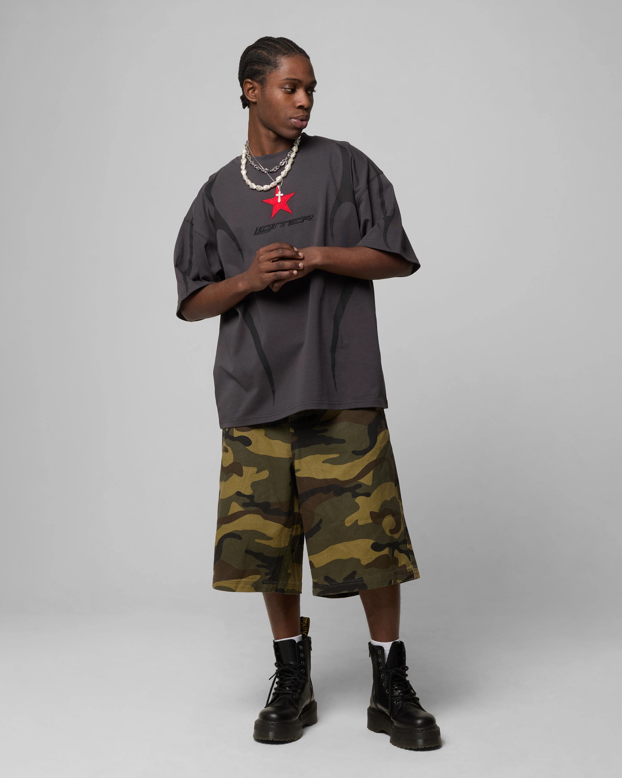UV Protection ZeroDistressFinish Loiter Trackstar T-Shirt Charcoal