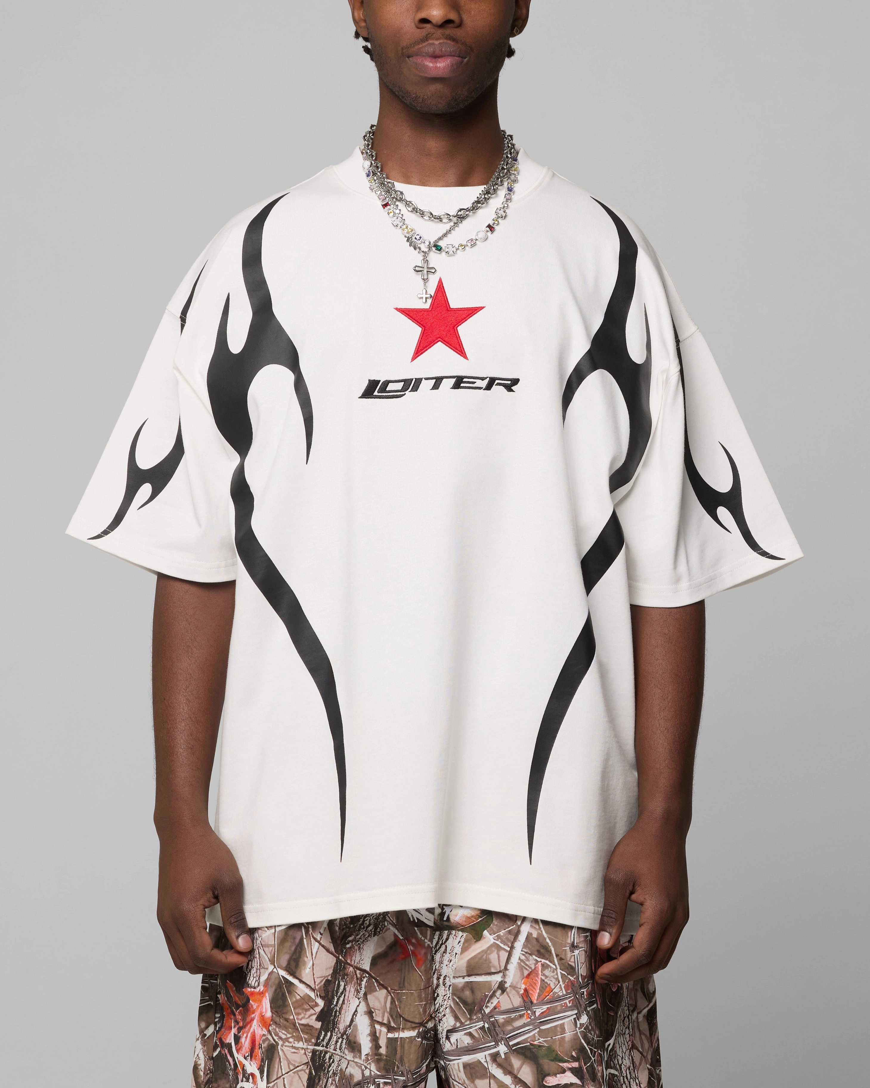 Scoop neck femininity Drop Shoulder Cut Loiter Trackstar T-Shirt Off White