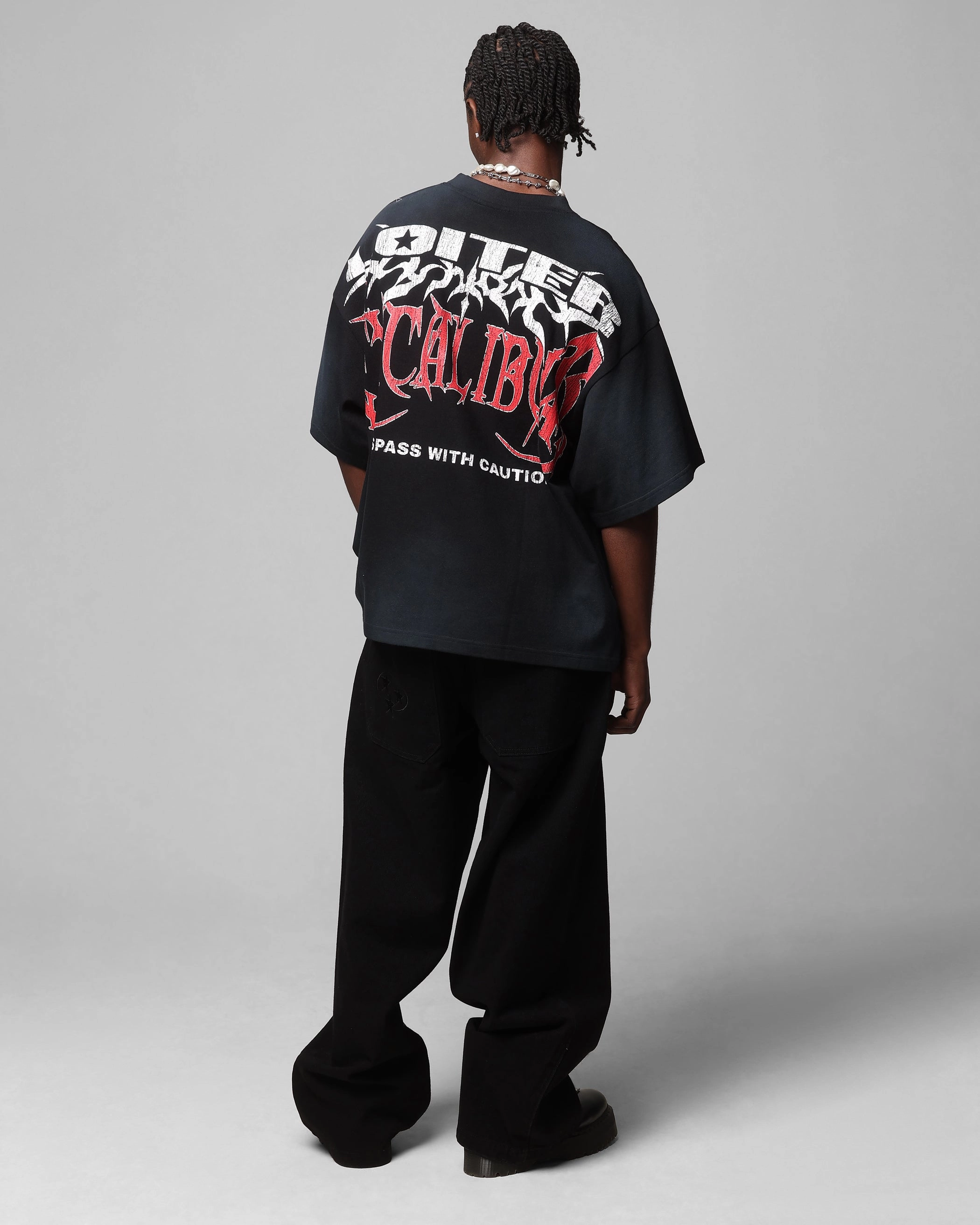 Stylish and Cozy Loiter Trespass Vintage T-Shirt Washed Black