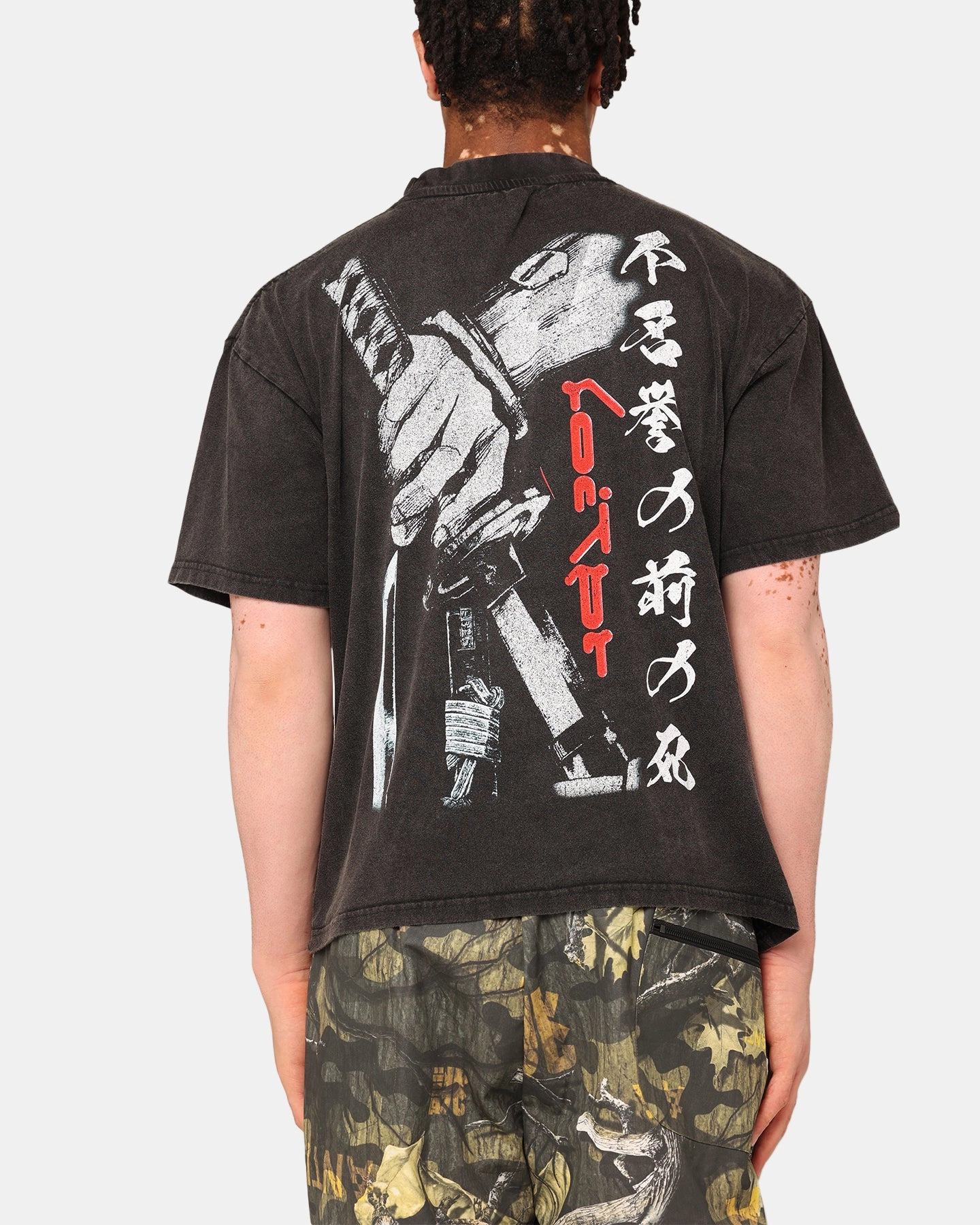 Everyday Top Loiter Ultimate Vengeance Vintage T-Shirt Vintage Black