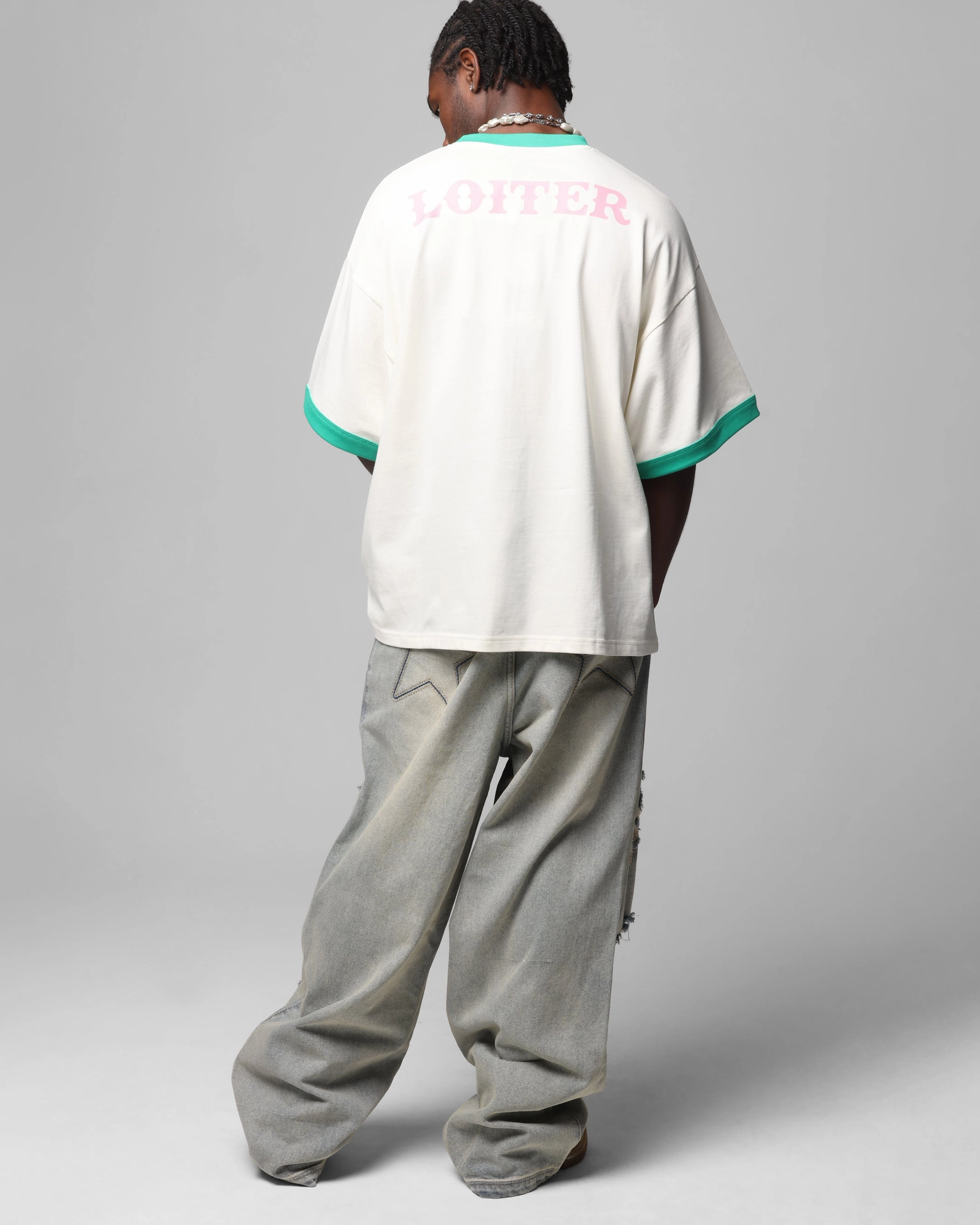 Hydrophobic coating Distressed Hem Finish Loiter Western Front Ringer T-Shirt White/Green