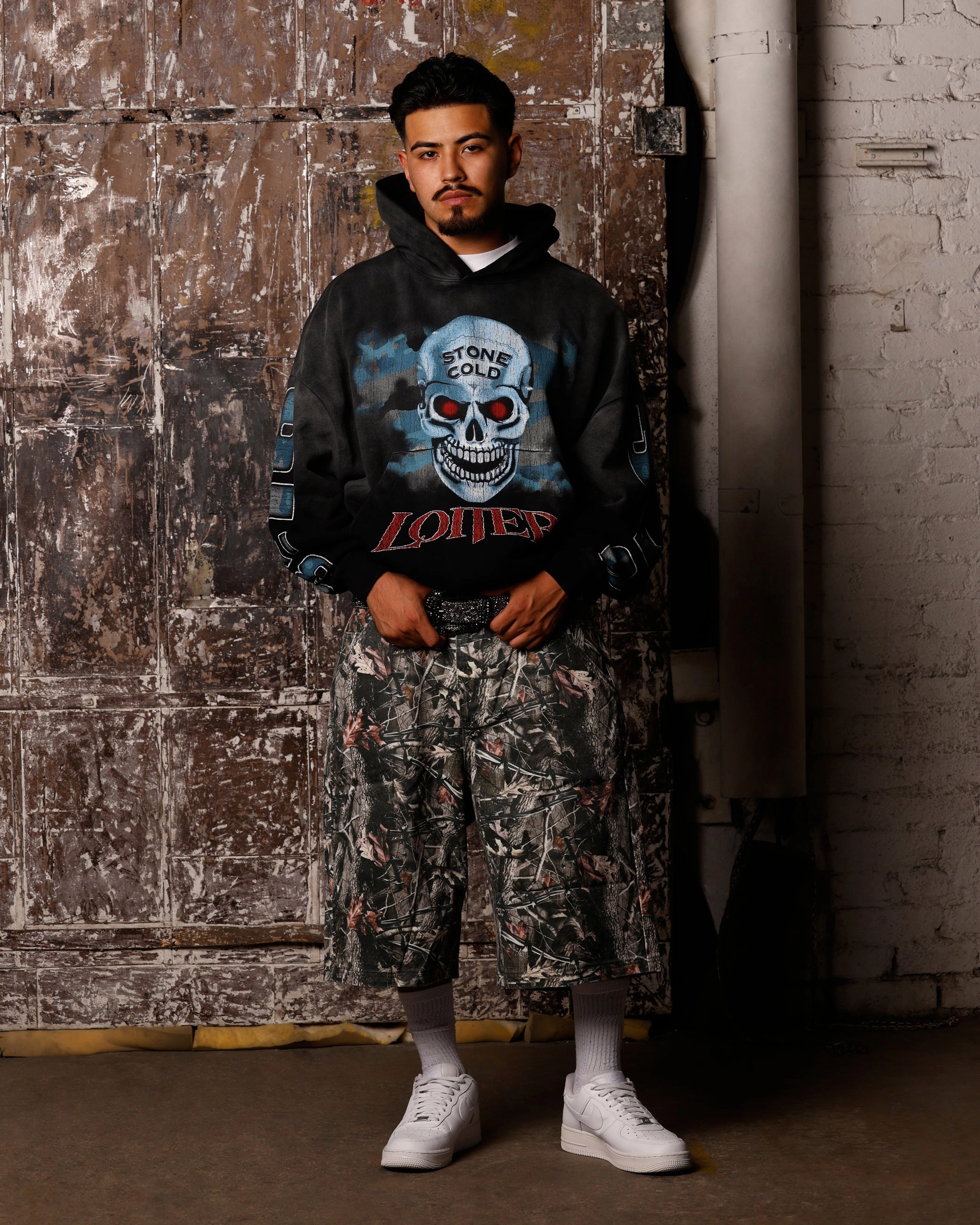 Advice Loiter X WWE Stone Cold Premium Hoodie Vintage Black