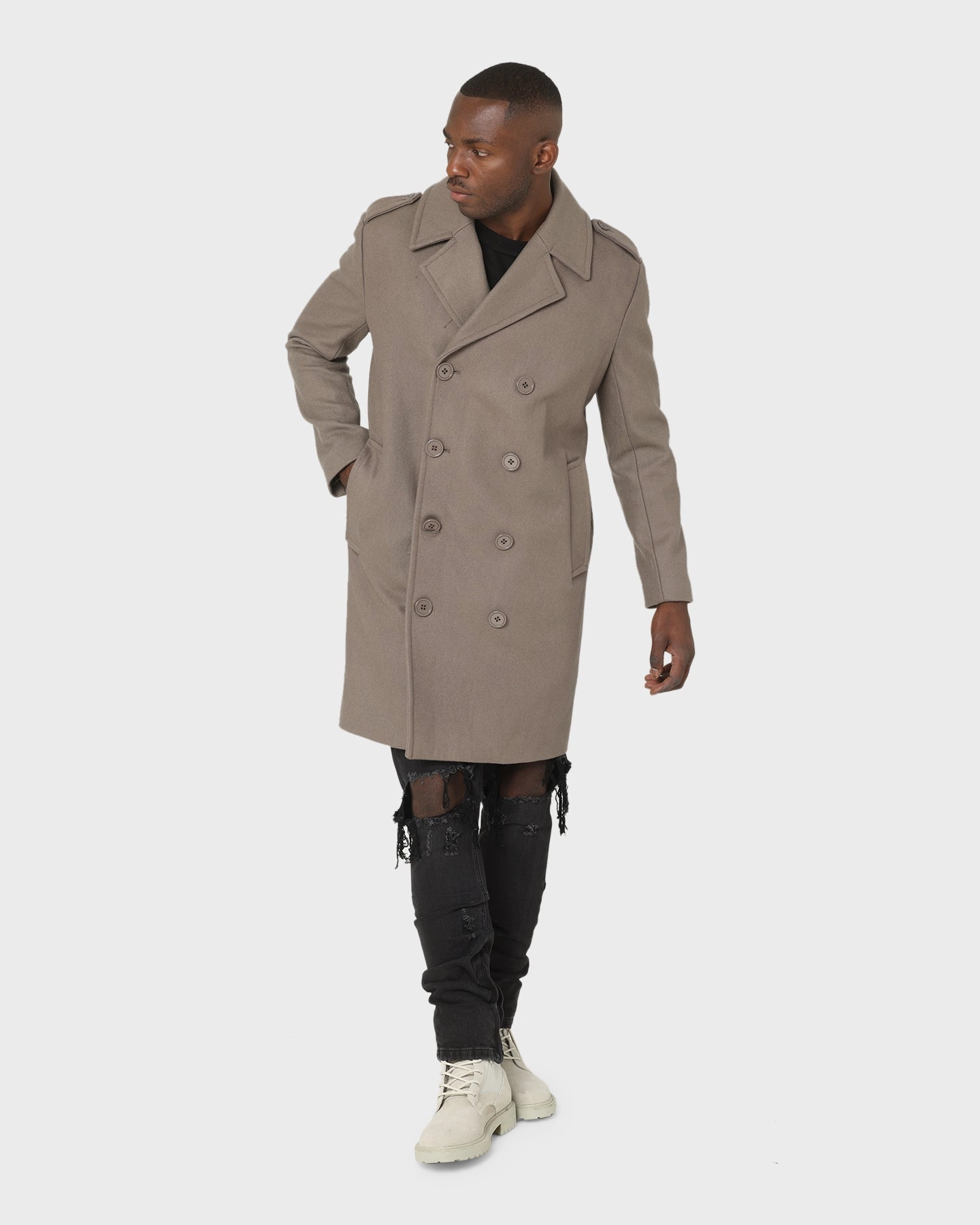 Saint Morta Barons Coat Brown Ergonomic Shoulder Design