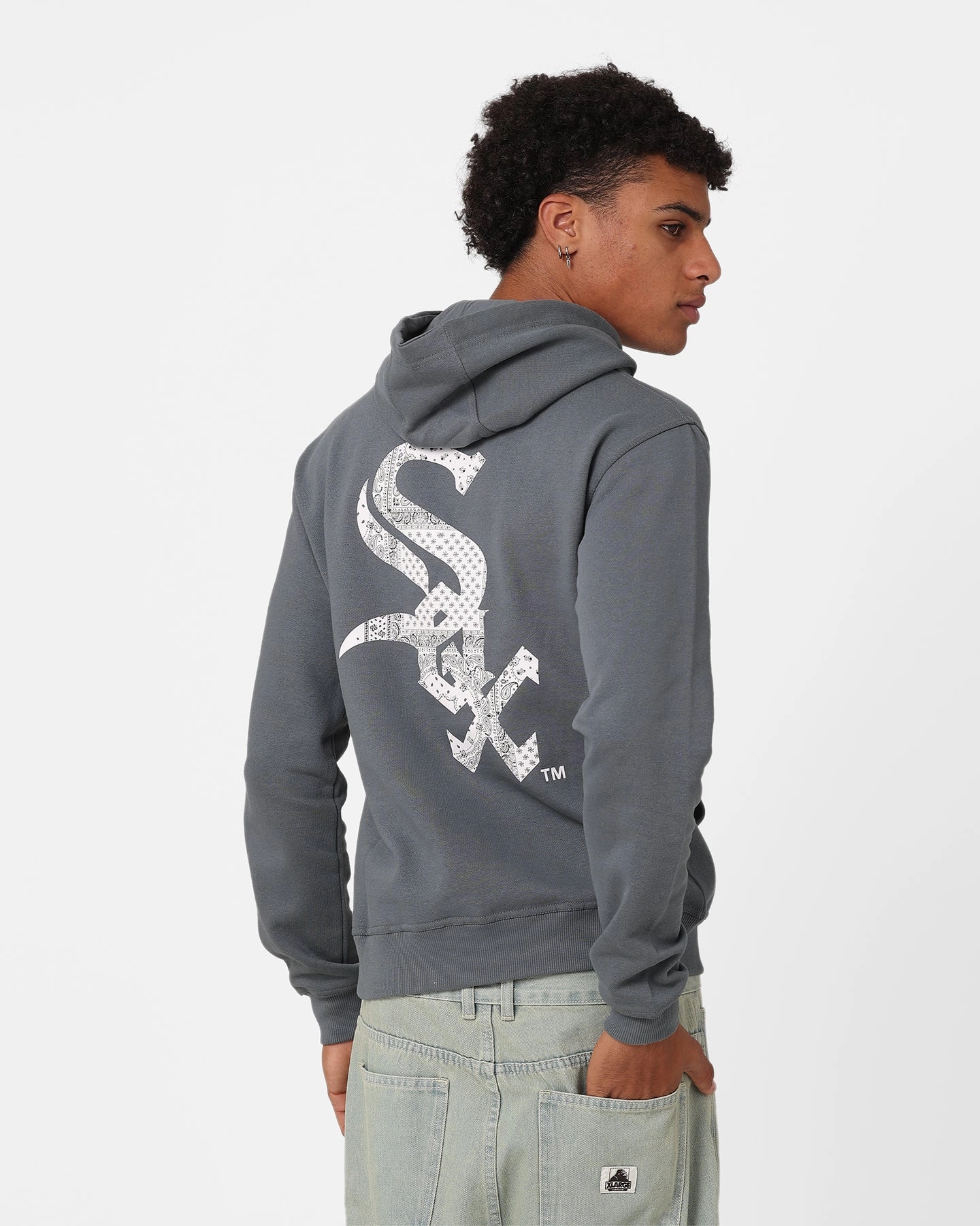 Majestic Athletic Chicago White Sox Bandana Paisley Duke Hoodie Pewter Softshell Material Outdoor Use