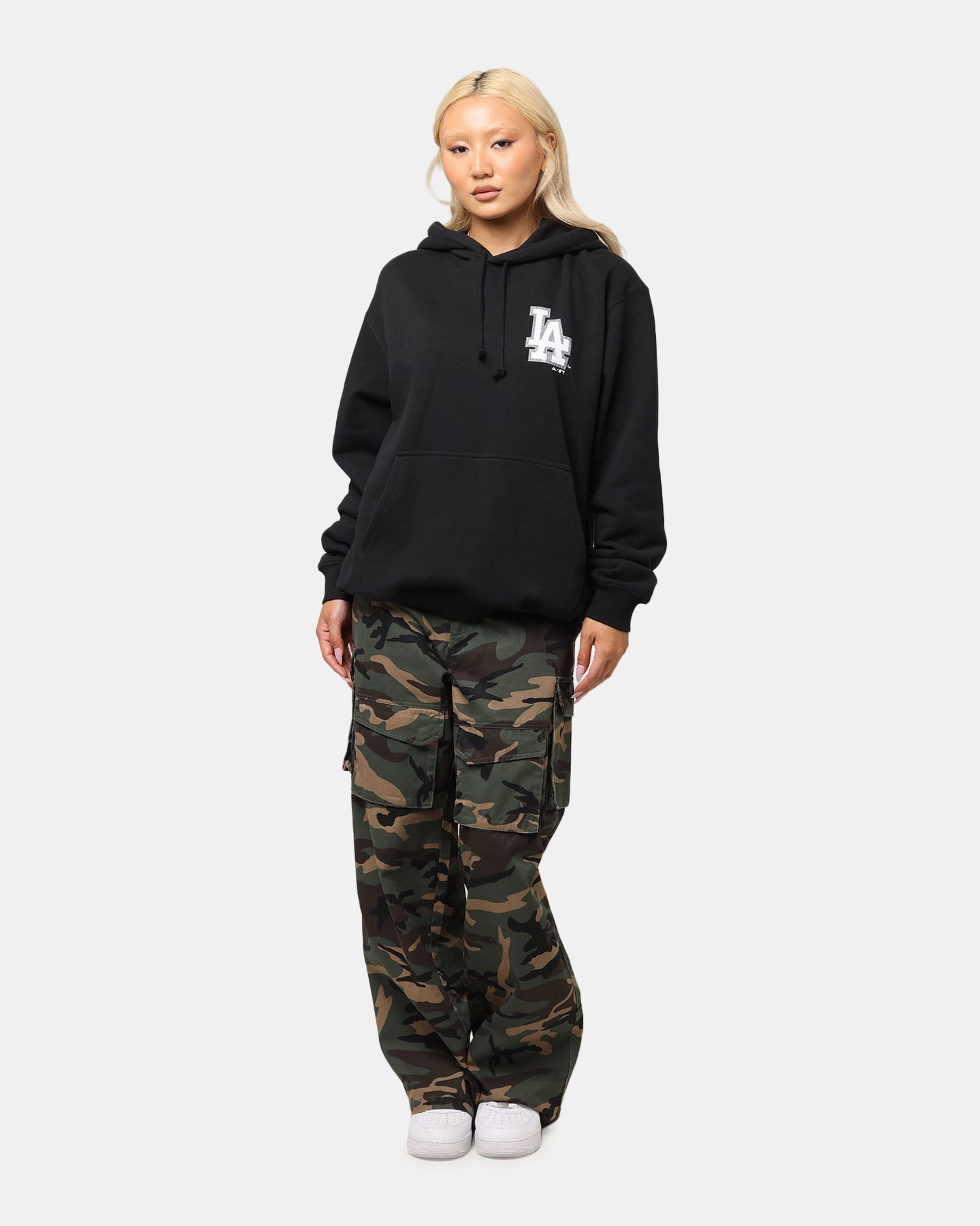 Moisture Wicking Lining Comfort Focused Design Majestic Athletic Los Angeles Dodgers Acland Hoodie Black
