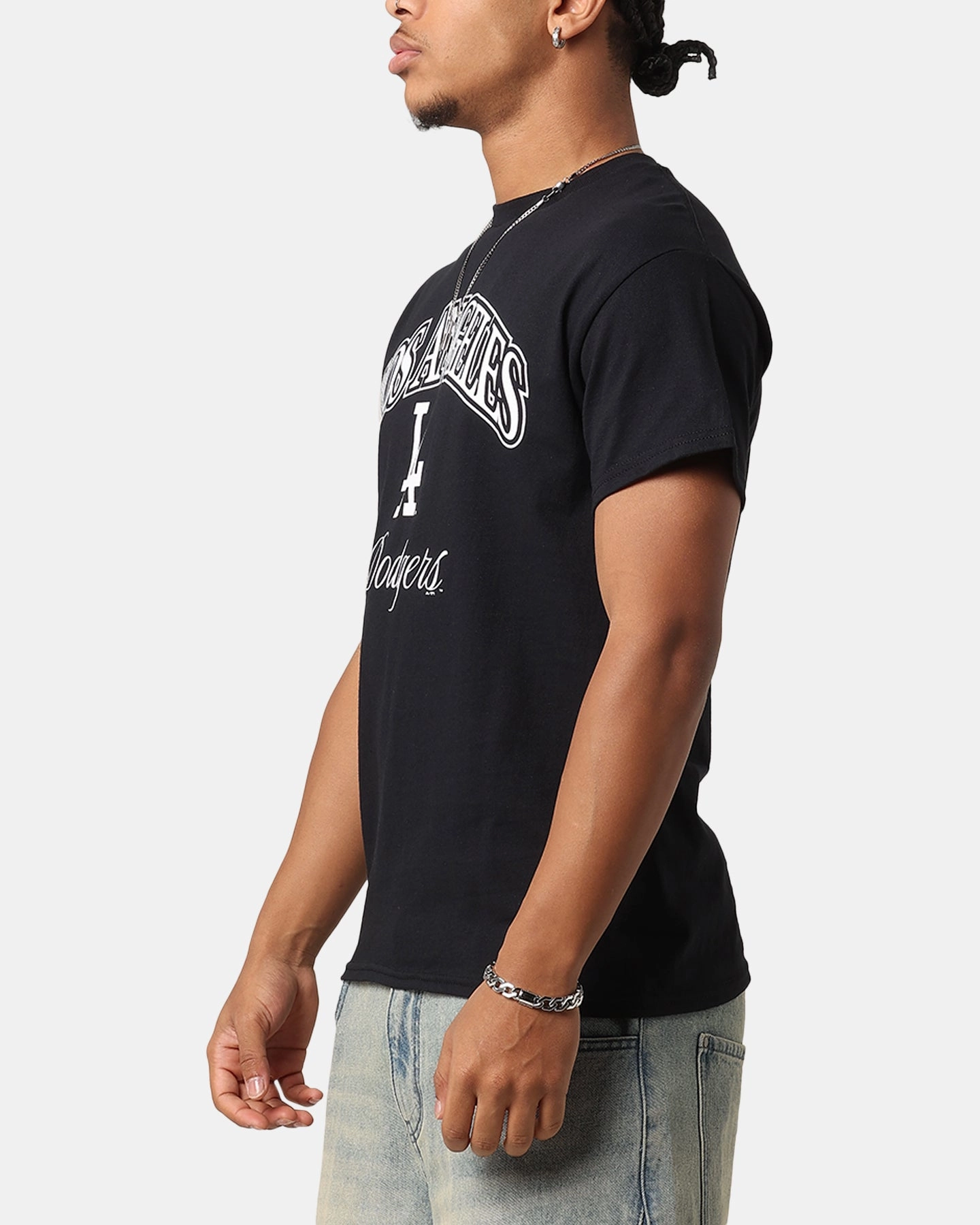 Layering Comfort Wear Majestic Athletic Los Angeles Dodgers Blecker Team Arch T-Shirt Black