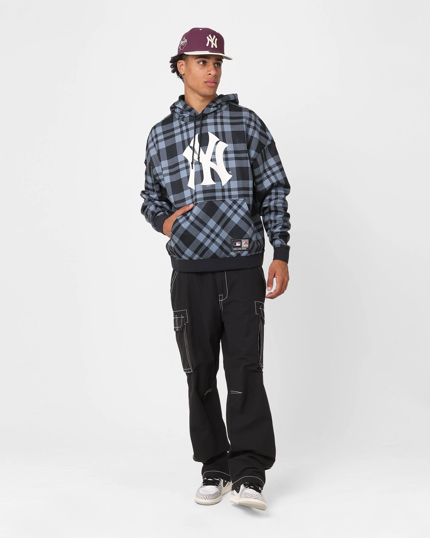 Admire Neutral Majestic Athletic New York Yankees Check Logo Hoodie True Navy