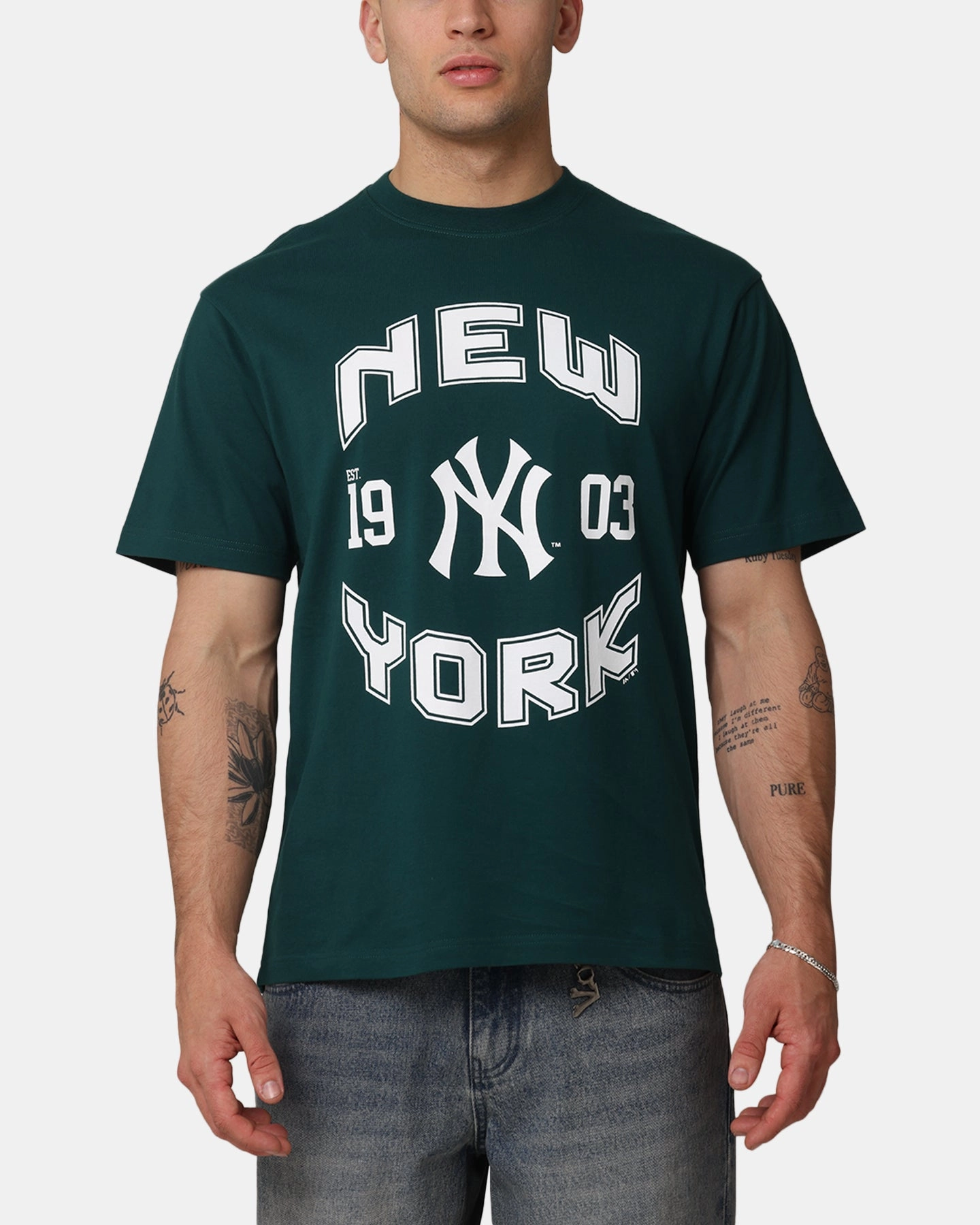 Majestic Athletic New York Yankees Doyers Crest T-Shirt Forest Reinforced Shoulder Seams