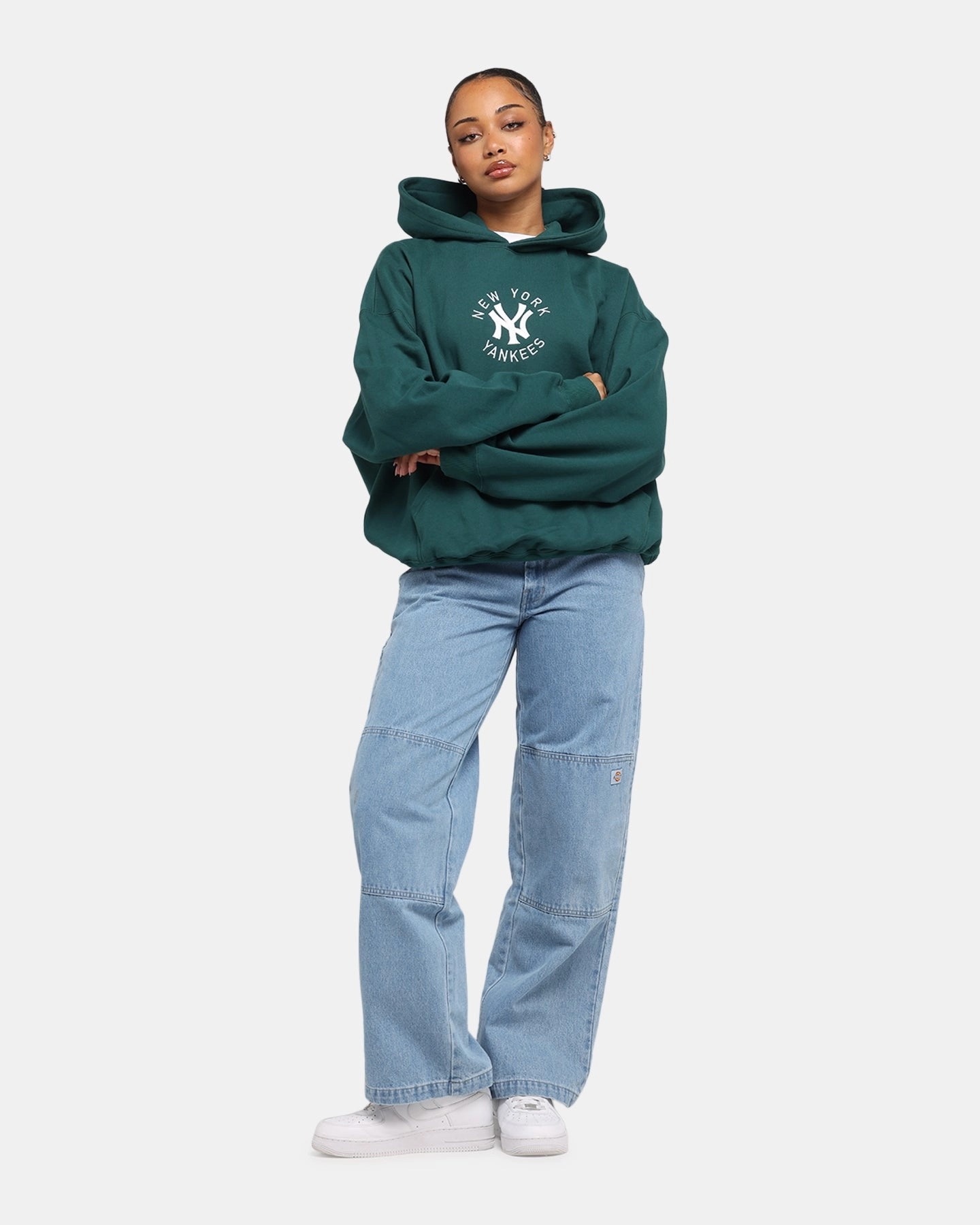 Majestic Athletic New York Yankees Mid Crest Boxy Hoodie Emerald Wilderness windproof lining