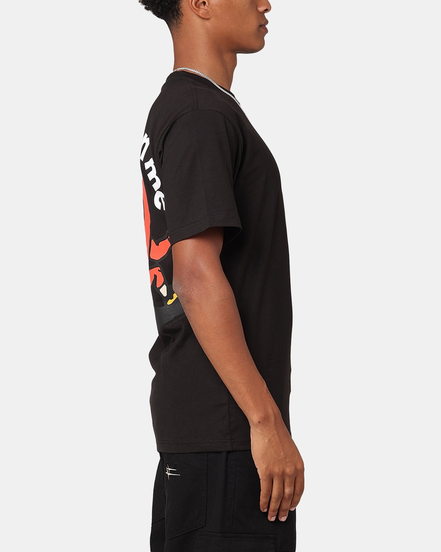 Market Fragile T-Shirt Black Versatile Look