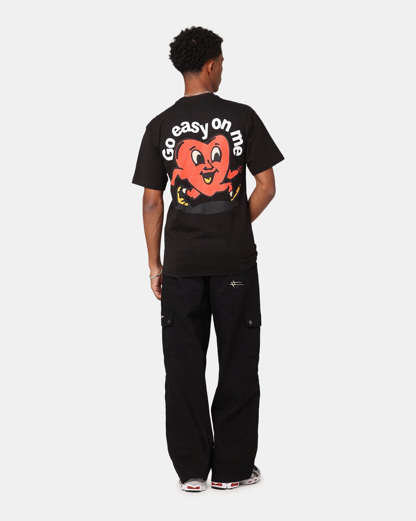 Market Fragile T-Shirt Black Minimal Look