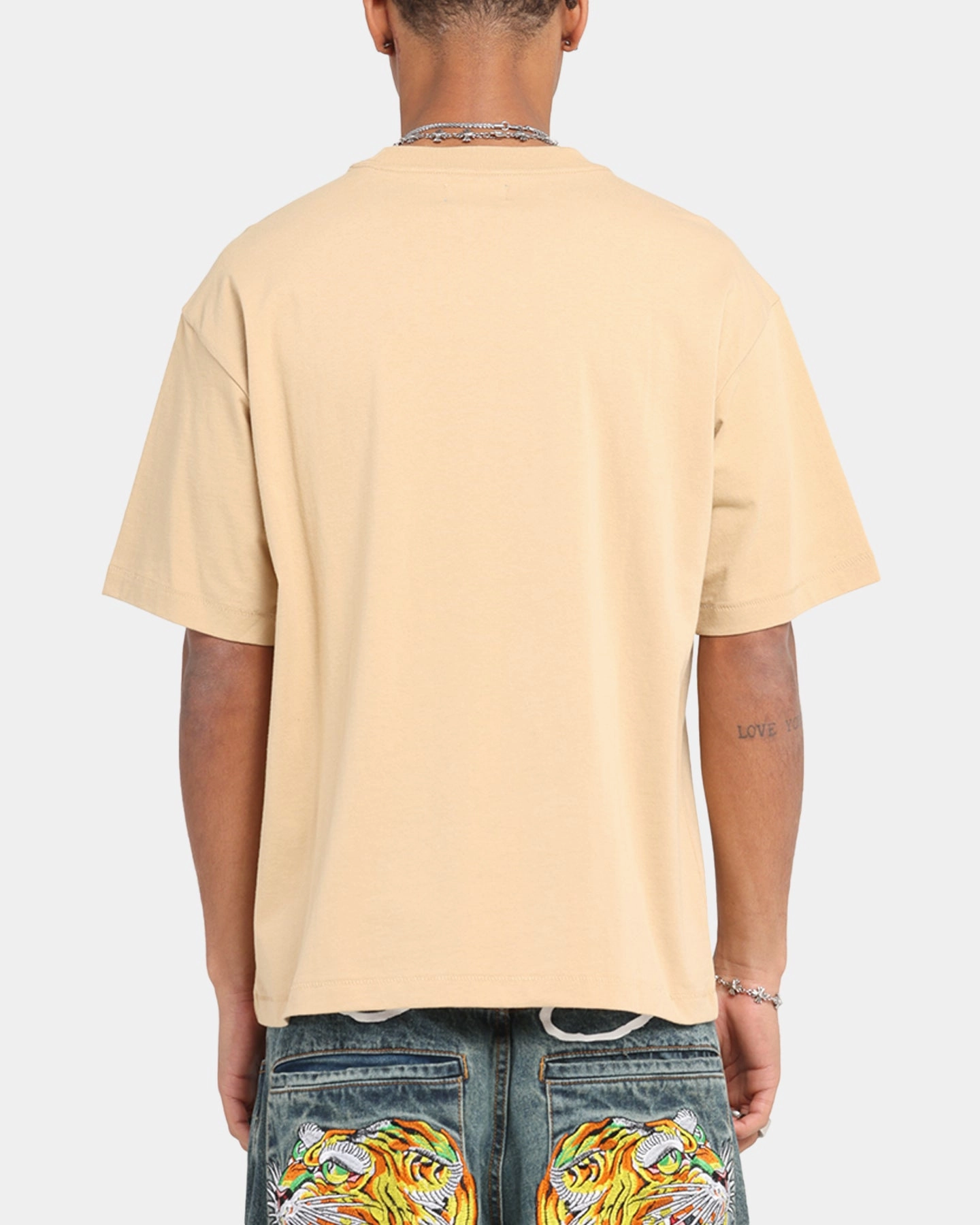 Casual layering piece Soft Breathable Market Illustrated Baseball T-Shirt Oatmilk