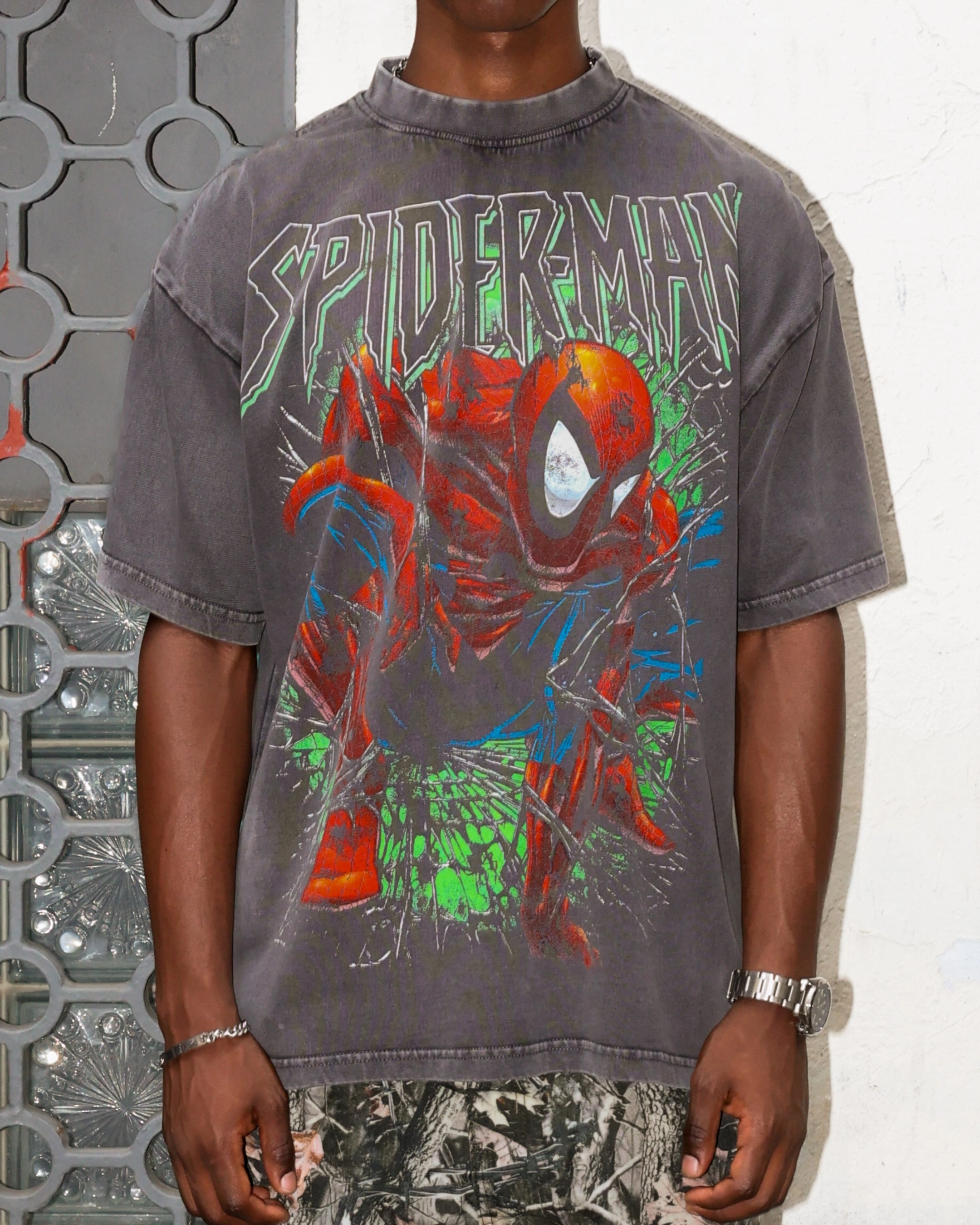 Non Irritating Tags SeamFreeShoulders Marvel Spider-Man T-Shirt Charcoal