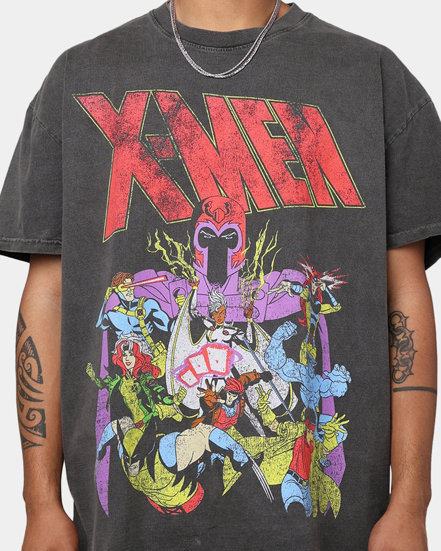 Trendy Apparel Marvel X-Men The X-Men Heavyweight Vintage T-Shirt Washed Black