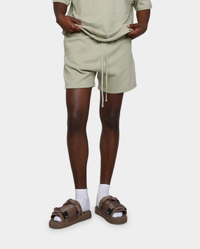 MNML Every Day Sweatshorts Moss Warm Vibe