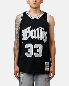 Mitchell & Ness Chicago Bulls Scottie Pippen Bulls Are Back Jersey Black Flex Foam Reinforced Dynamic Wear