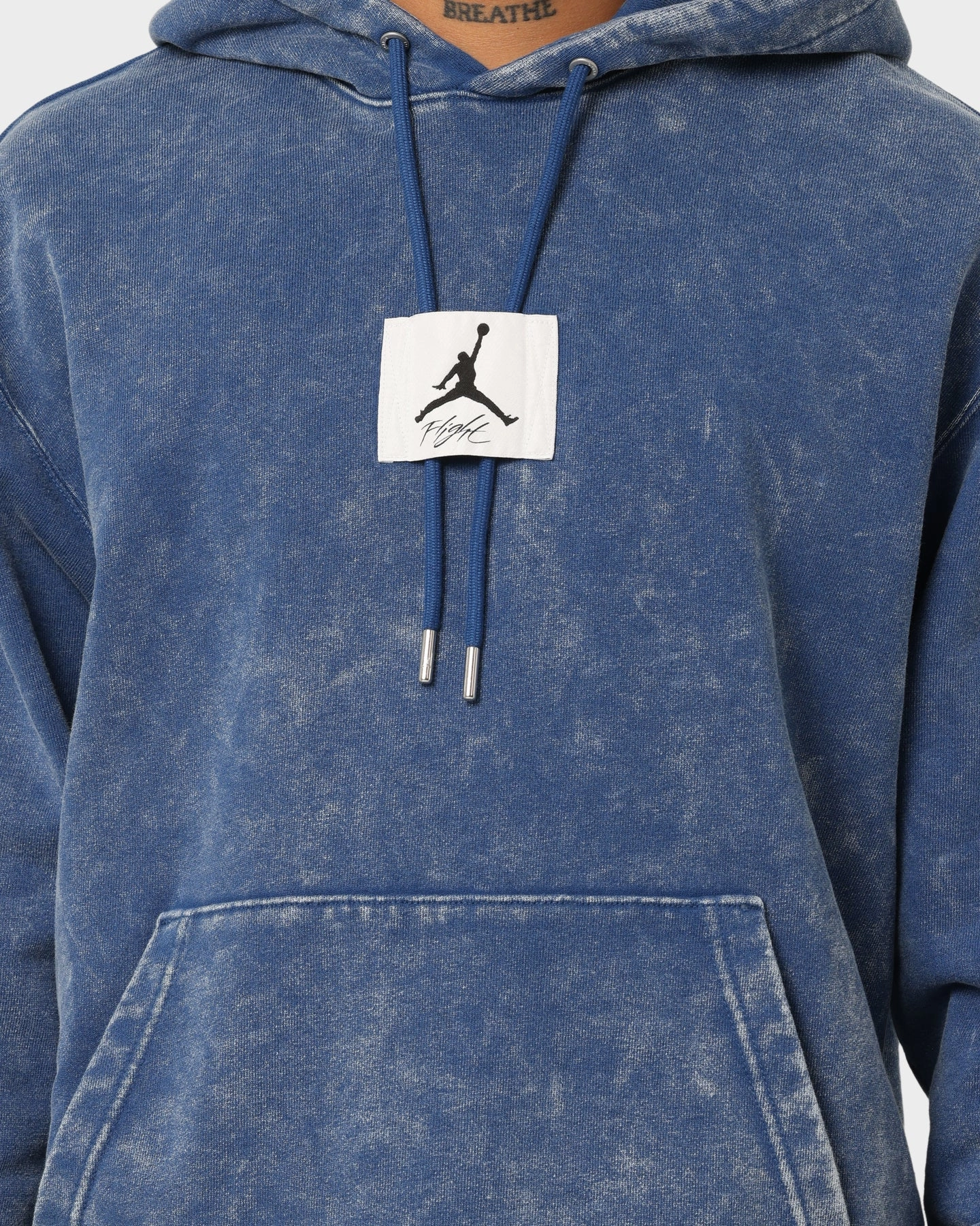 Multi Pocket Style Jordan Essential Statement Washed Fleece Hoodie French Blue