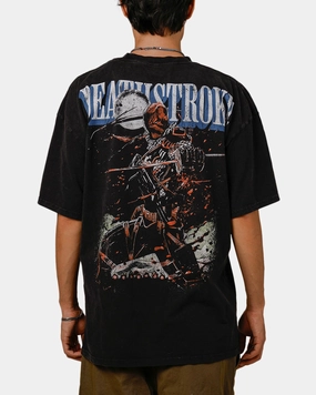 Soft and Cozy Daily Outfit Goat Crew X DC Deathstroke Heavy T-Shirt Vintage Black