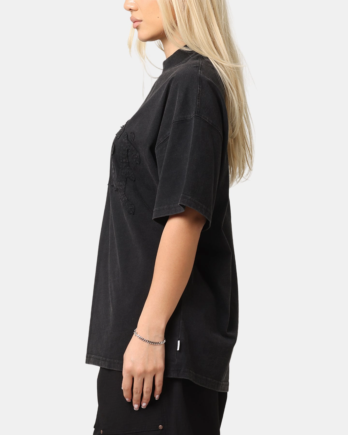 Cozy Style Versatile Comfort Wear Carre Con-Star Oversized T-Shirt Washed Black