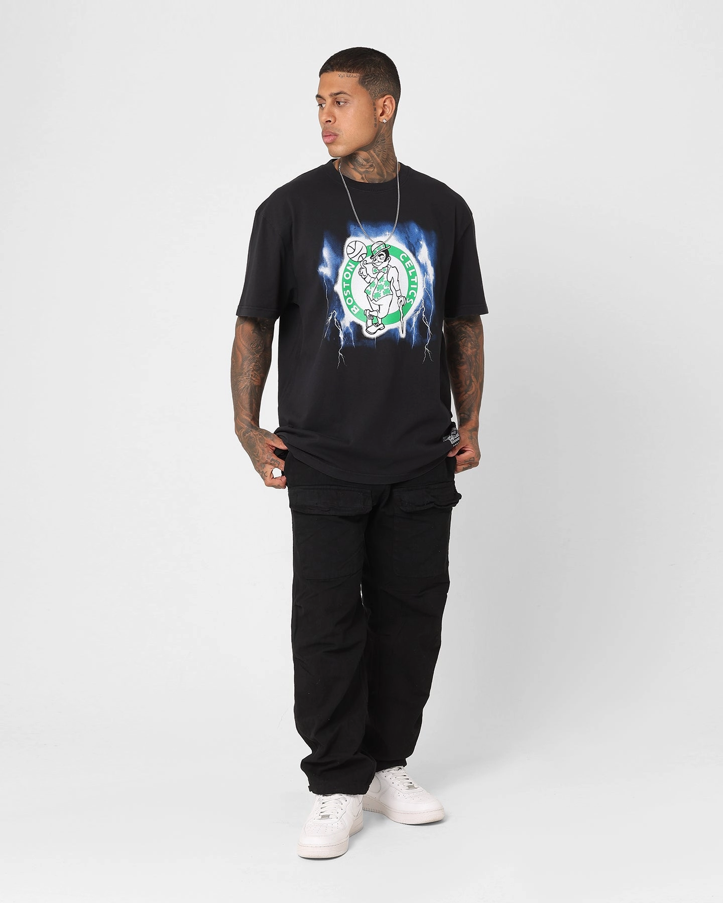 Mitchell & Ness Boston Celtics Logo Lightning T-Shirt Black Airflow Ventilation Design