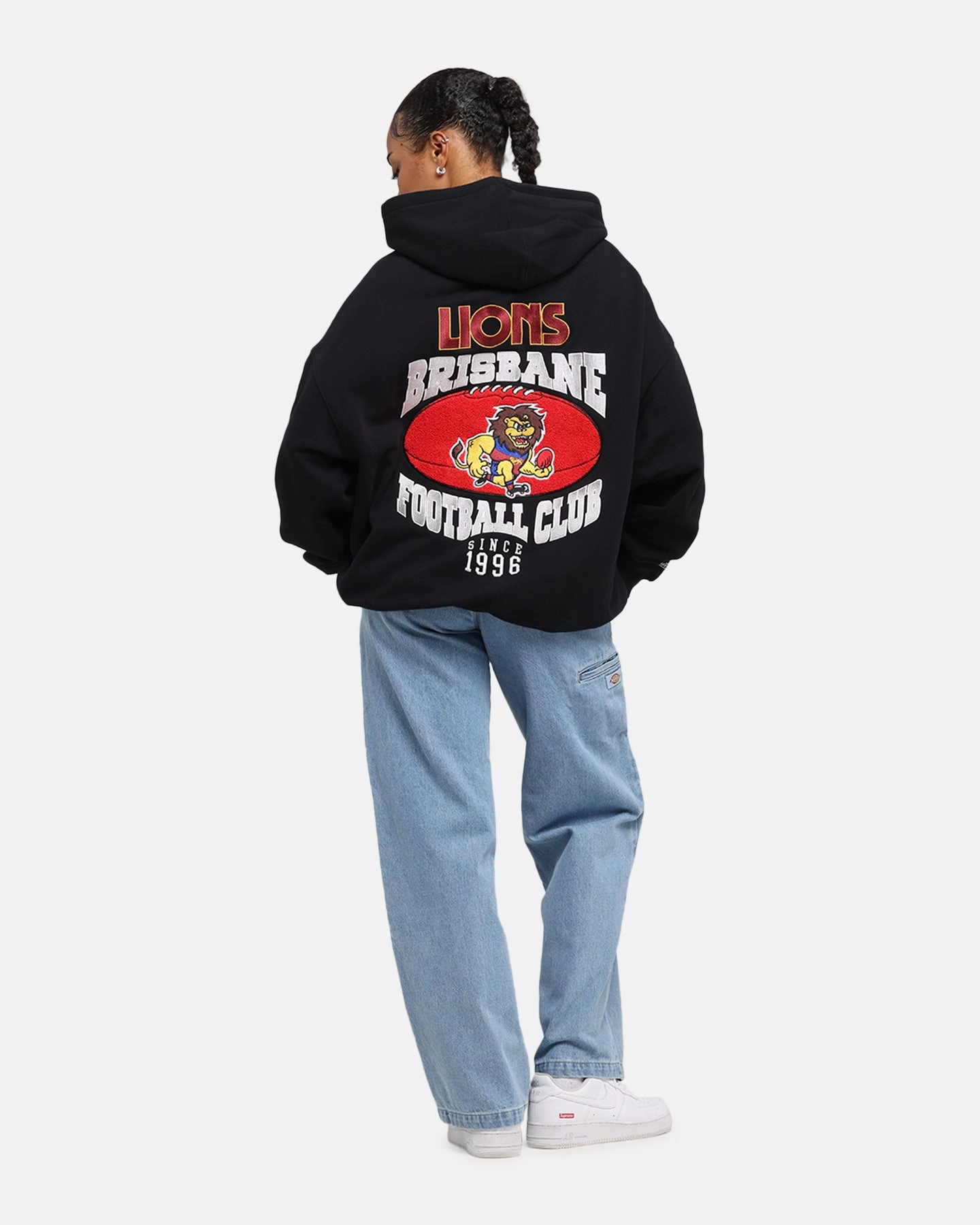 Mitchell & Ness Brisbane Lions Team Hoodie Solid Black models