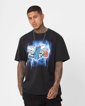 Mitchell & Ness Charlotte Hornets Logo Lightning T-Shirt Black Flexible Weave Wrinkle Resistant