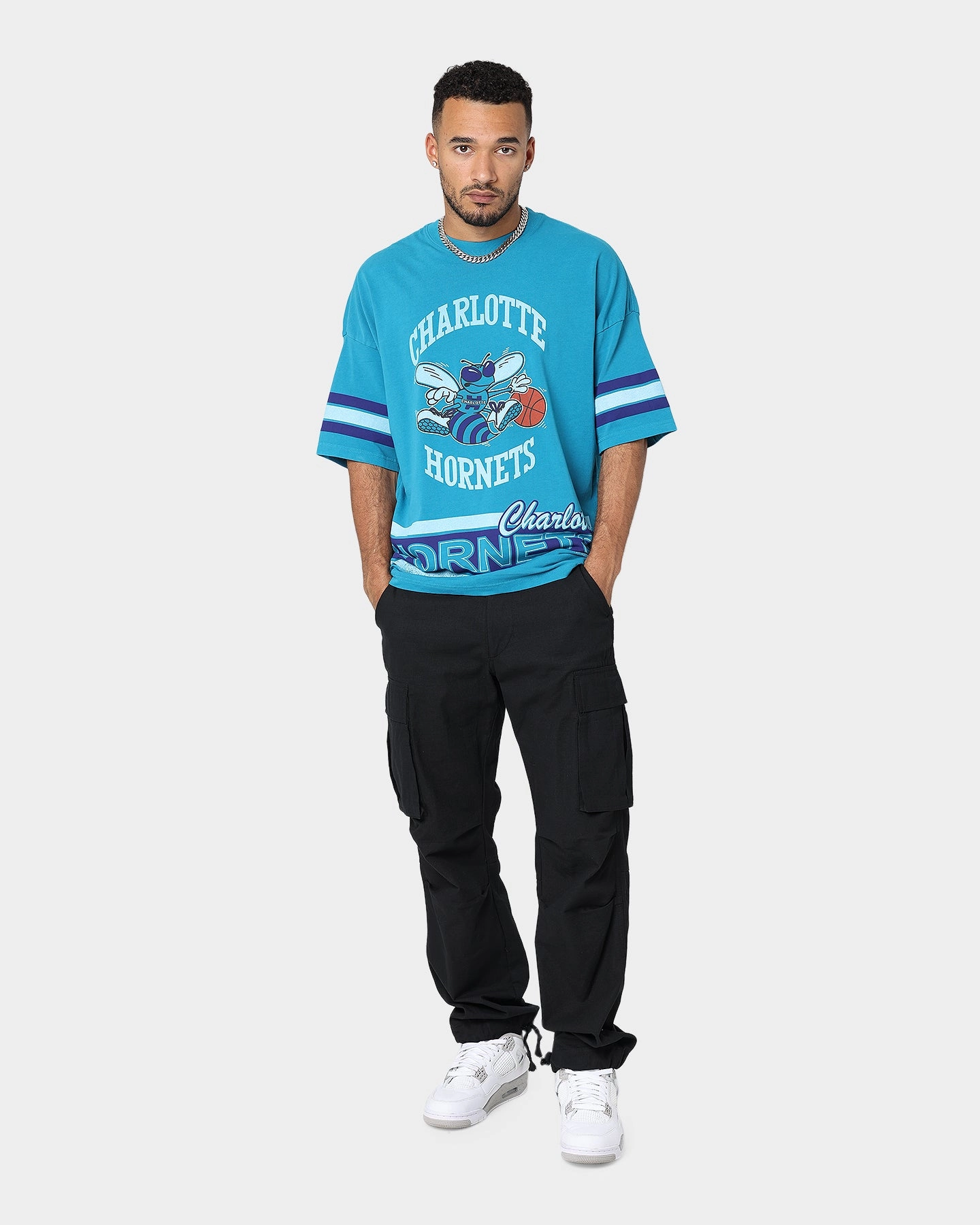 Comfortable Design Mitchell & Ness Charlotte Hornets Vintage Conference T-Shirt Faded Teal