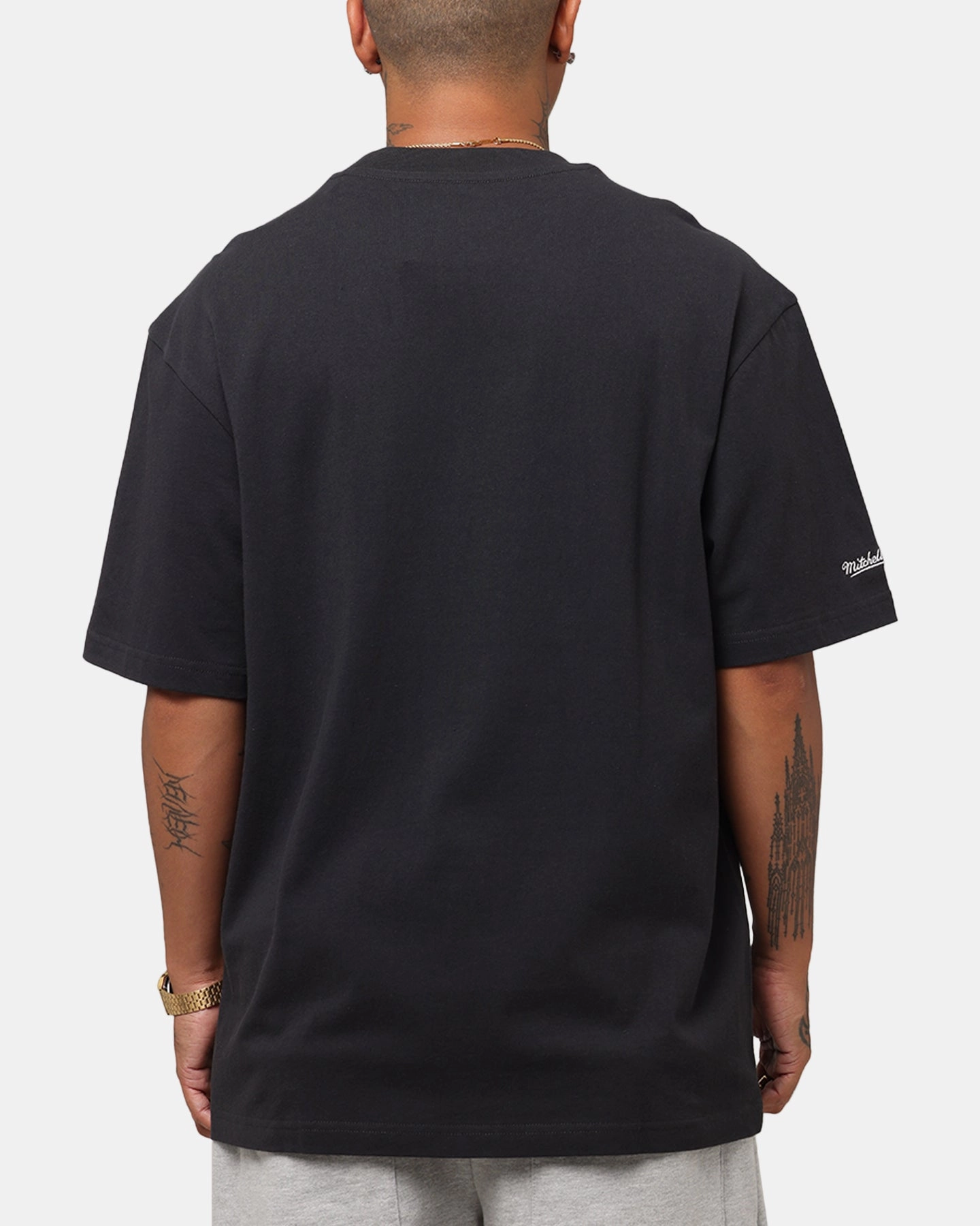Mitchell & Ness Chicago Bulls '96 NBA Champs T-Shirt Faded Black Comfort Fit Cool and Comfortable