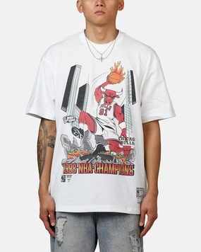 Casual Vibe Wear Mitchell & Ness Chicago Bulls Board Beaker T-Shirt Vintage White