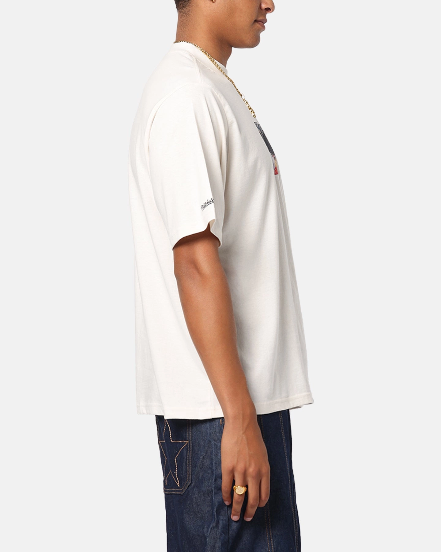 Mitchell & Ness Chicago Bulls Dennis Rodman Pre & Post Game T-Shirt Birch Relaxing Day Smart Layering