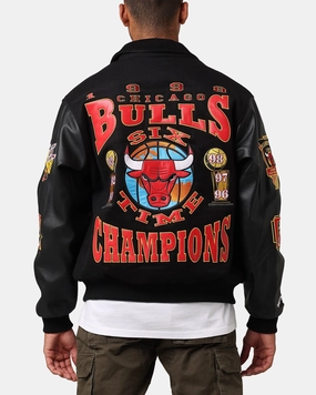 Functional Outerwear Mitchell & Ness Chicago Bulls Dynasty Jacket Black