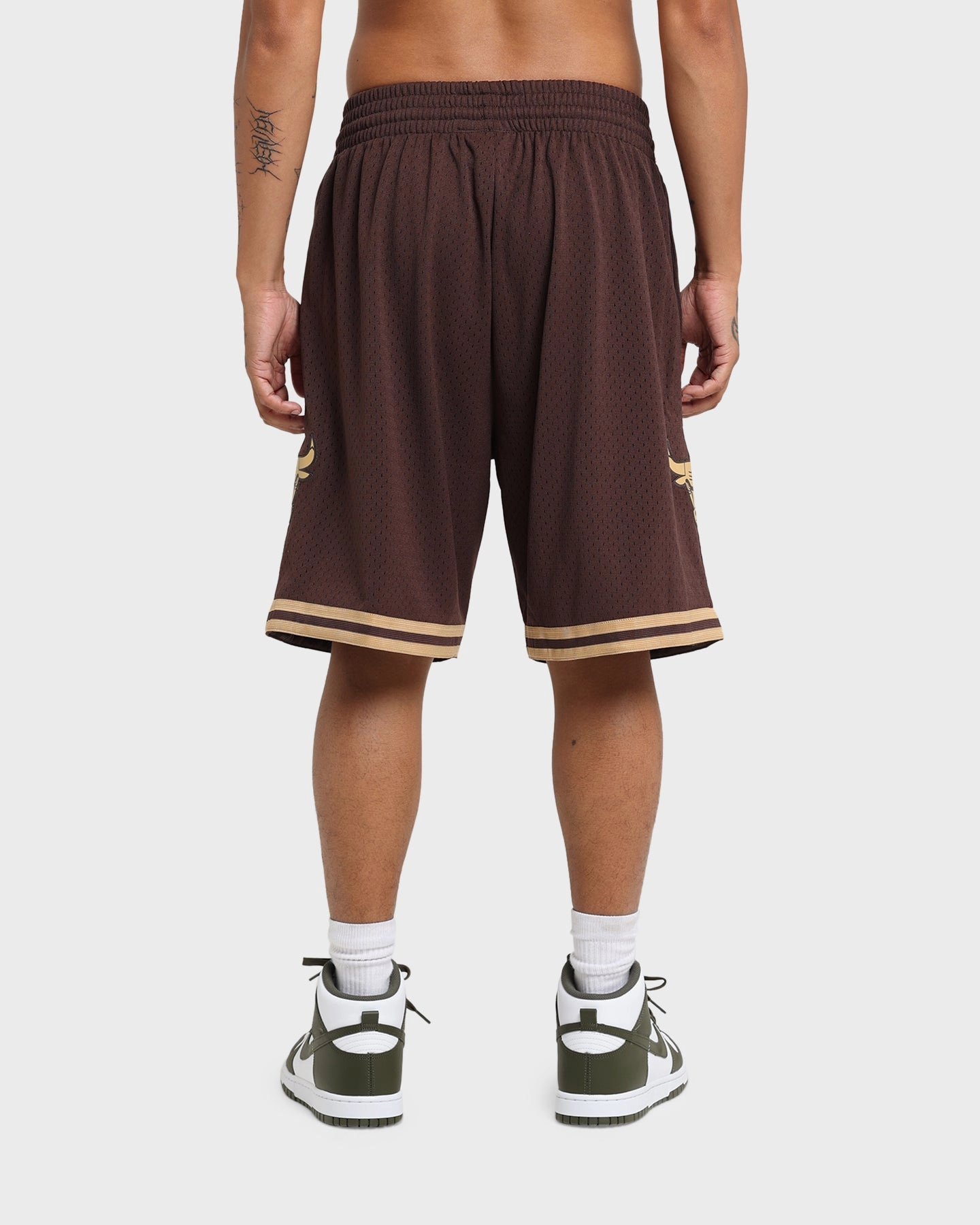 Mitchell & Ness Chicago Bulls Lux Brown Swingman Shorts Baroque Brown Flame Retardant Coating