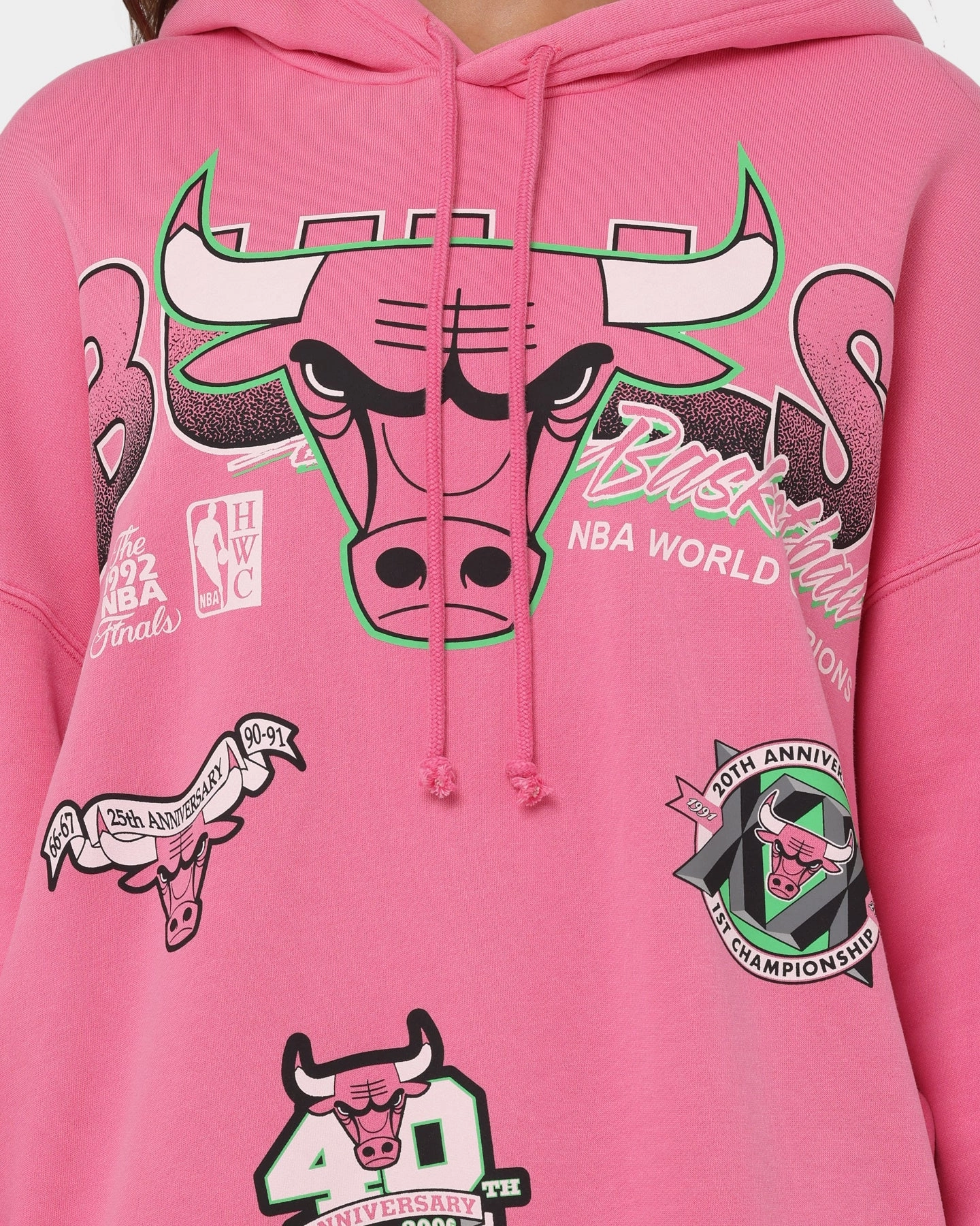 Mitchell & Ness Chicago Bulls Neon Champs Hoodie Neon Pink Grow