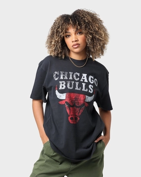Mitchell & Ness Chicago Bulls Oversized Logo Short Sleeve Vintage T-Shirt Vintage Black ColorfastFabricTech Chilly Style