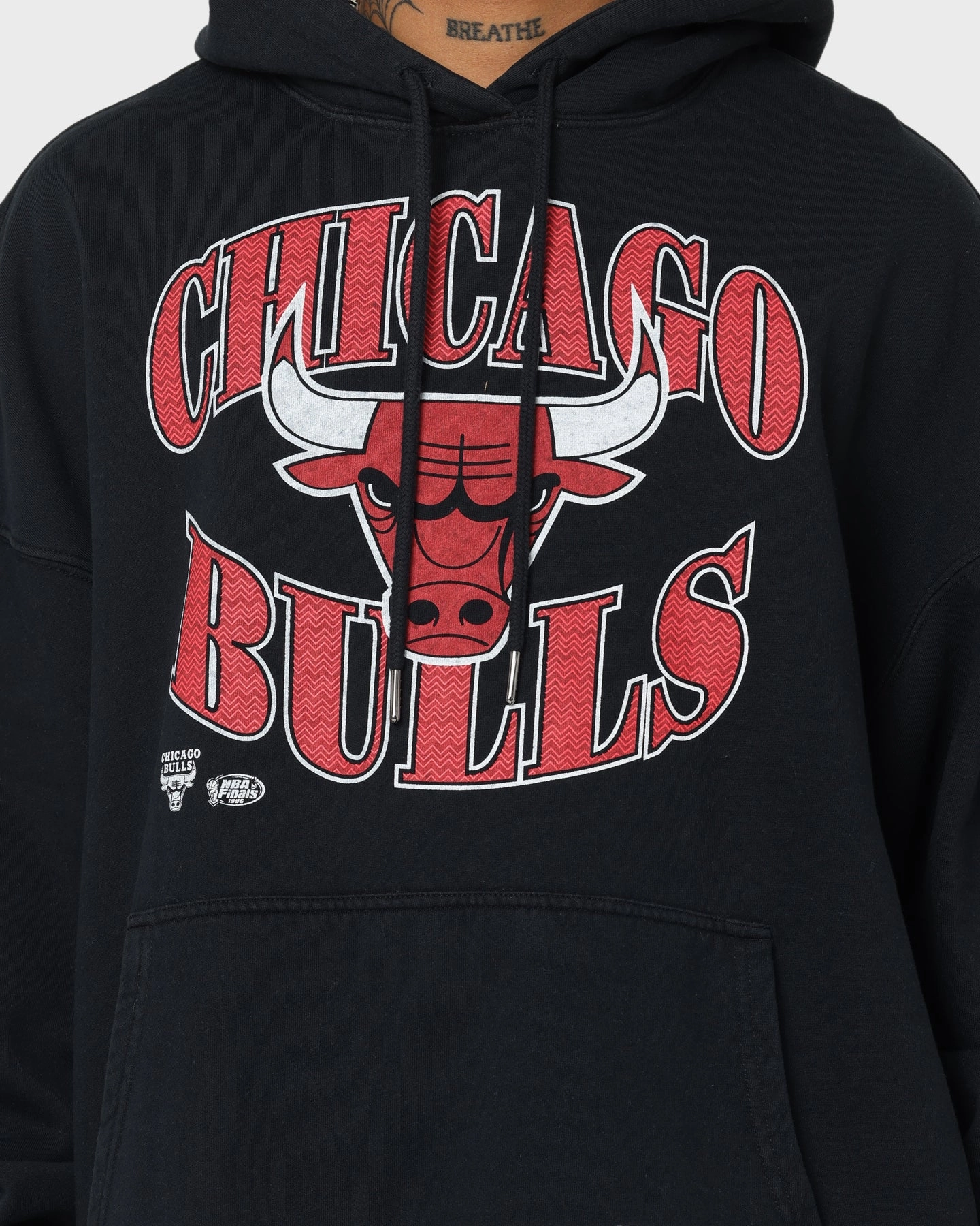 Mitchell & Ness Chicago Bulls Point Guard Hoodie Faded Black Criticism Stretchable