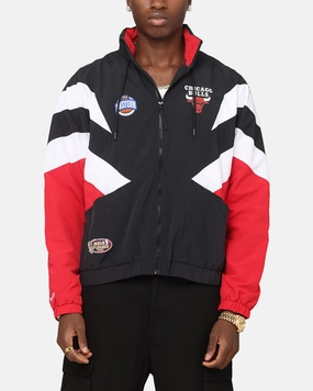 Abrasion Resistant Edges Mitchell & Ness Chicago Bulls Spray Jacket Black/Red
