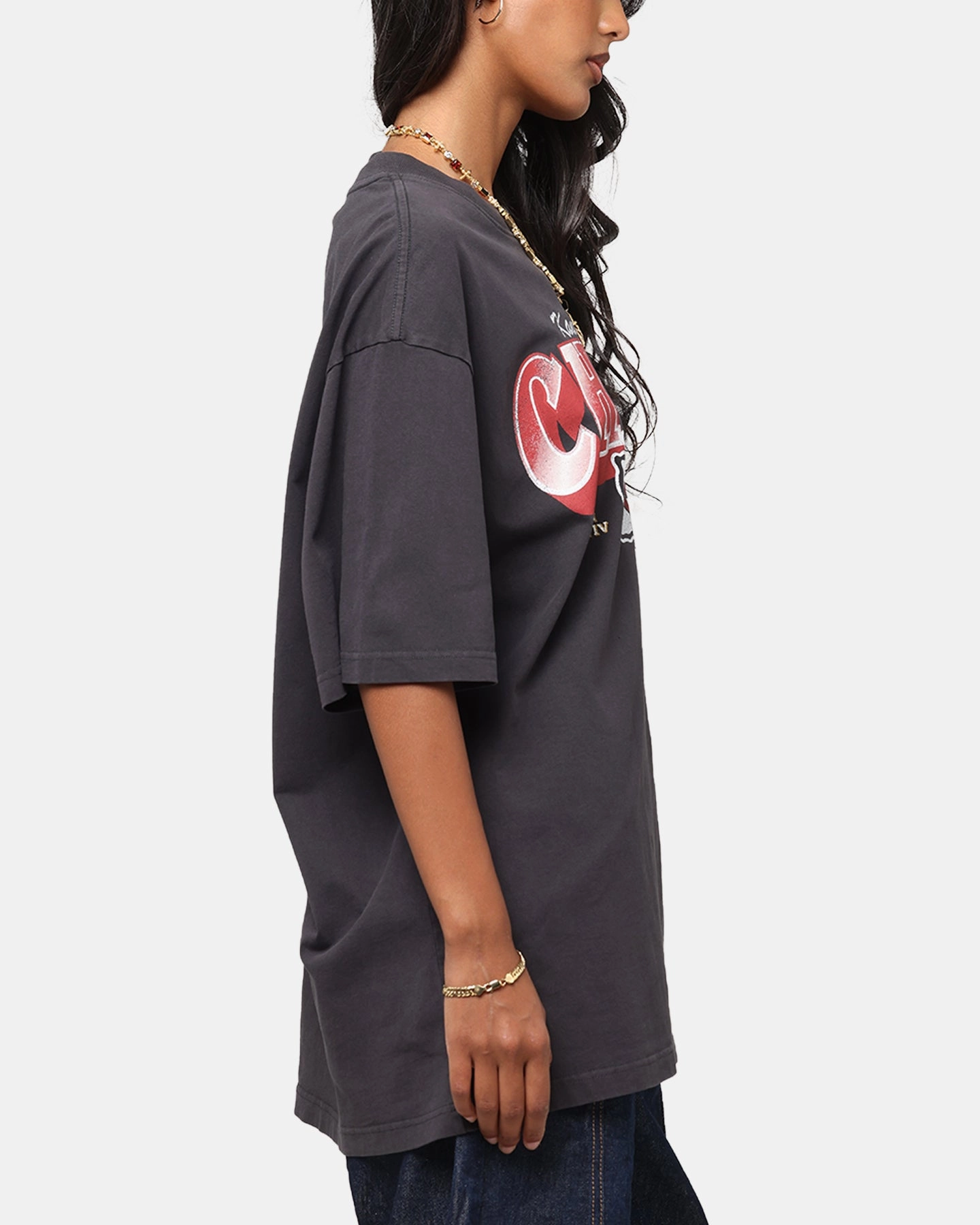 Fun Style Minimal Outfit Mitchell & Ness Kansas City Chiefs Arch T-Shirt Faded Black