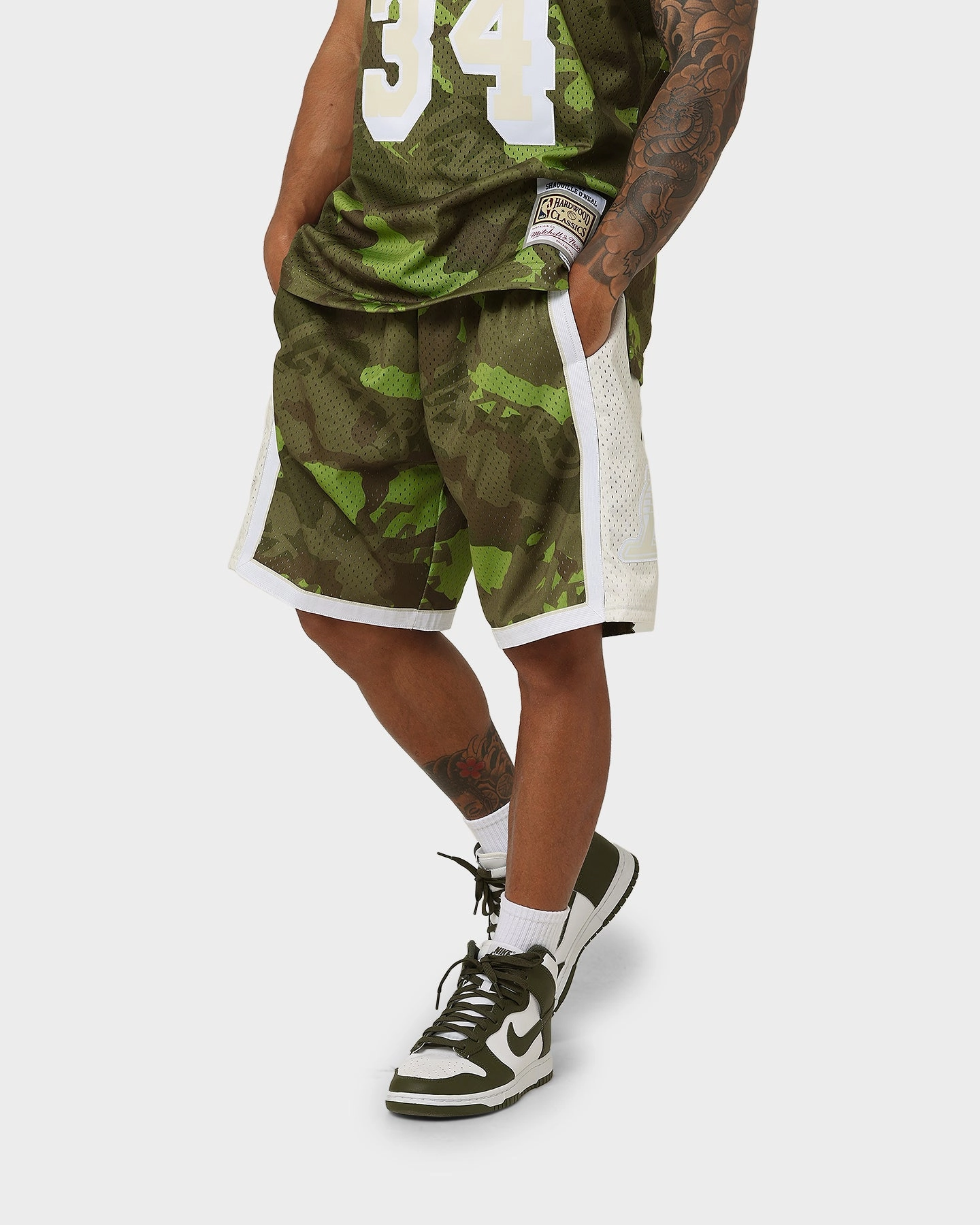 Mitchell & Ness Los Angeles Lakers '96-'97 Camo Swing Shorts Green Camo wrinkle - resistant Cotton Blend