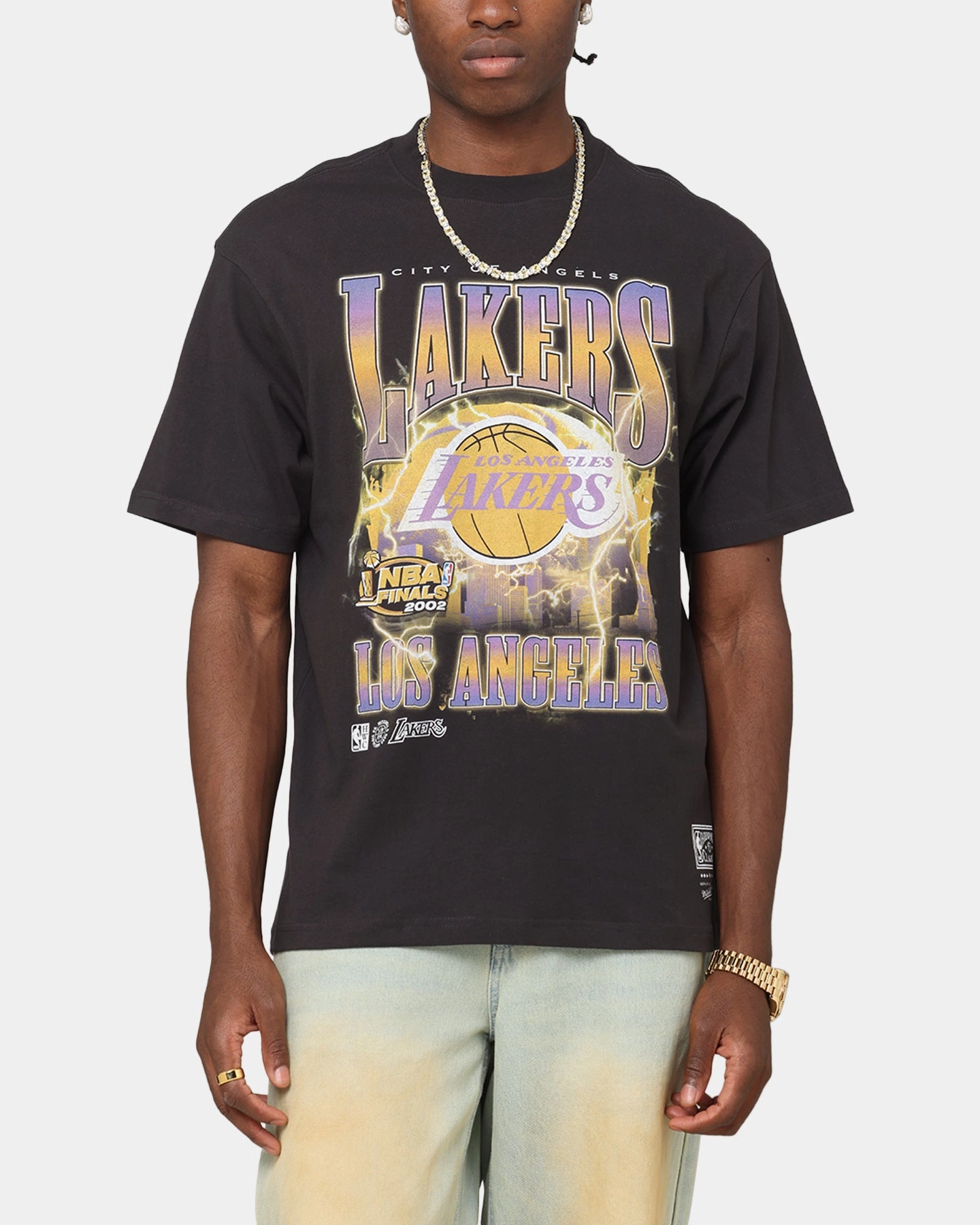 Mitchell & Ness Los Angeles Lakers City Strike T-Shirt Faded Black Fresh Outfit Bold Style