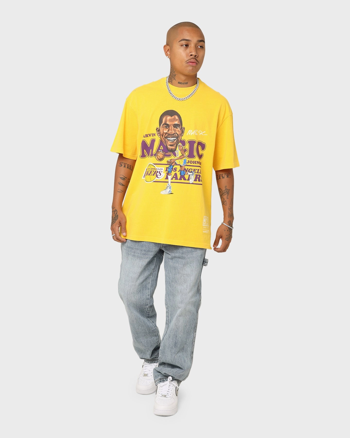 Comfortable Style Perfect Fit Wear Mitchell & Ness Los Angeles Lakers Earvin "Magic" Johnson Caricature Vintage T-Shirt Faded Yellow