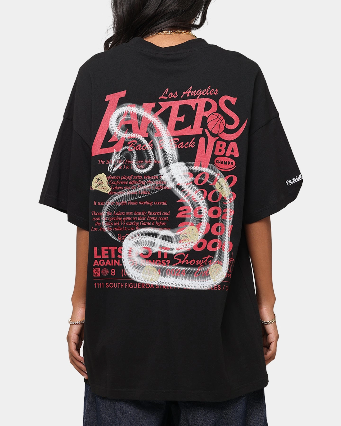 Mitchell & Ness Los Angeles Lakers Radiograph Gold Rings T-Shirt Faded Black Raw Edge Hem Party fun