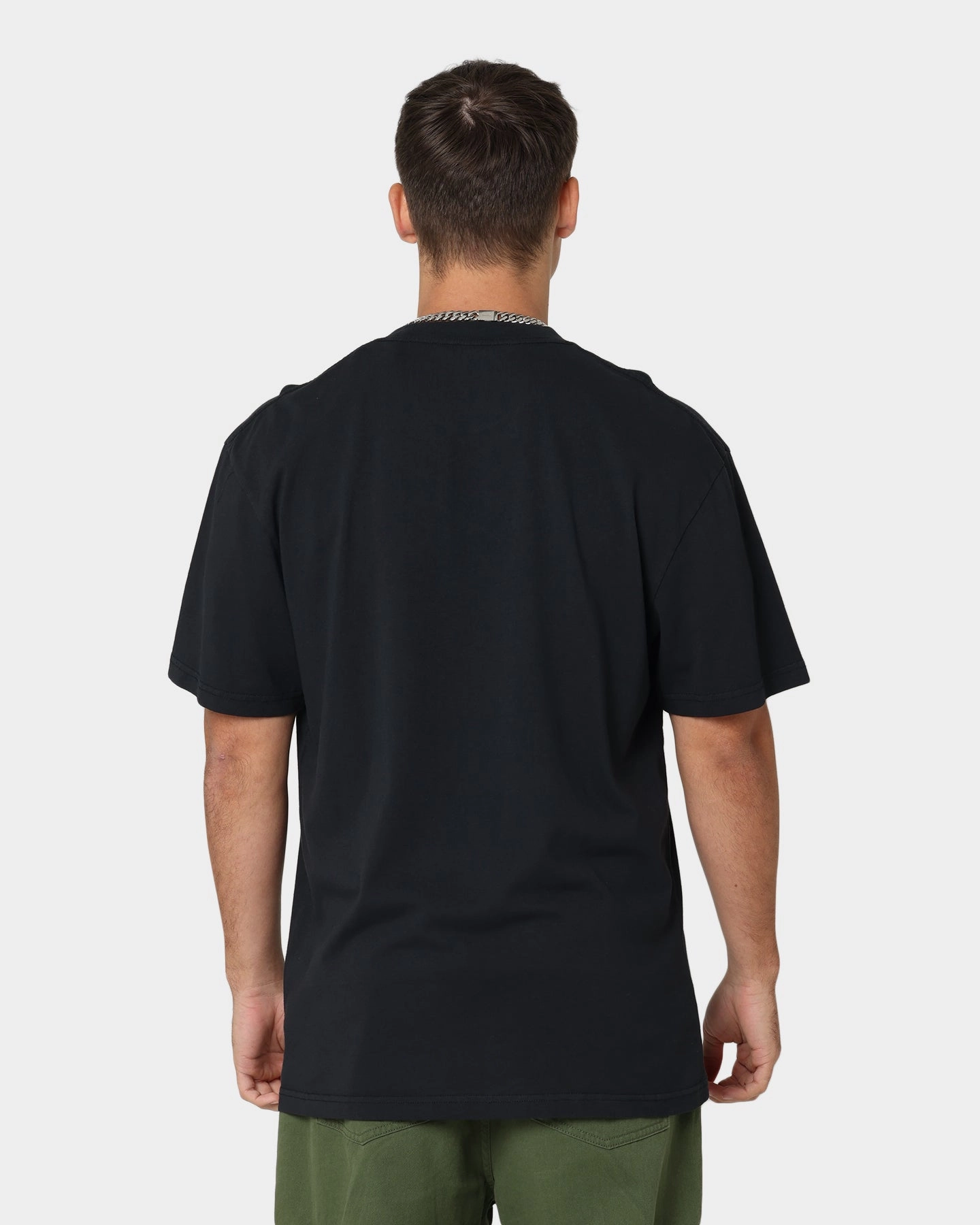 Day-to-Night Look Fun and Relaxed Mitchell & Ness Los Angeles Lakers Showtime Vintage T-Shirt Faded Black