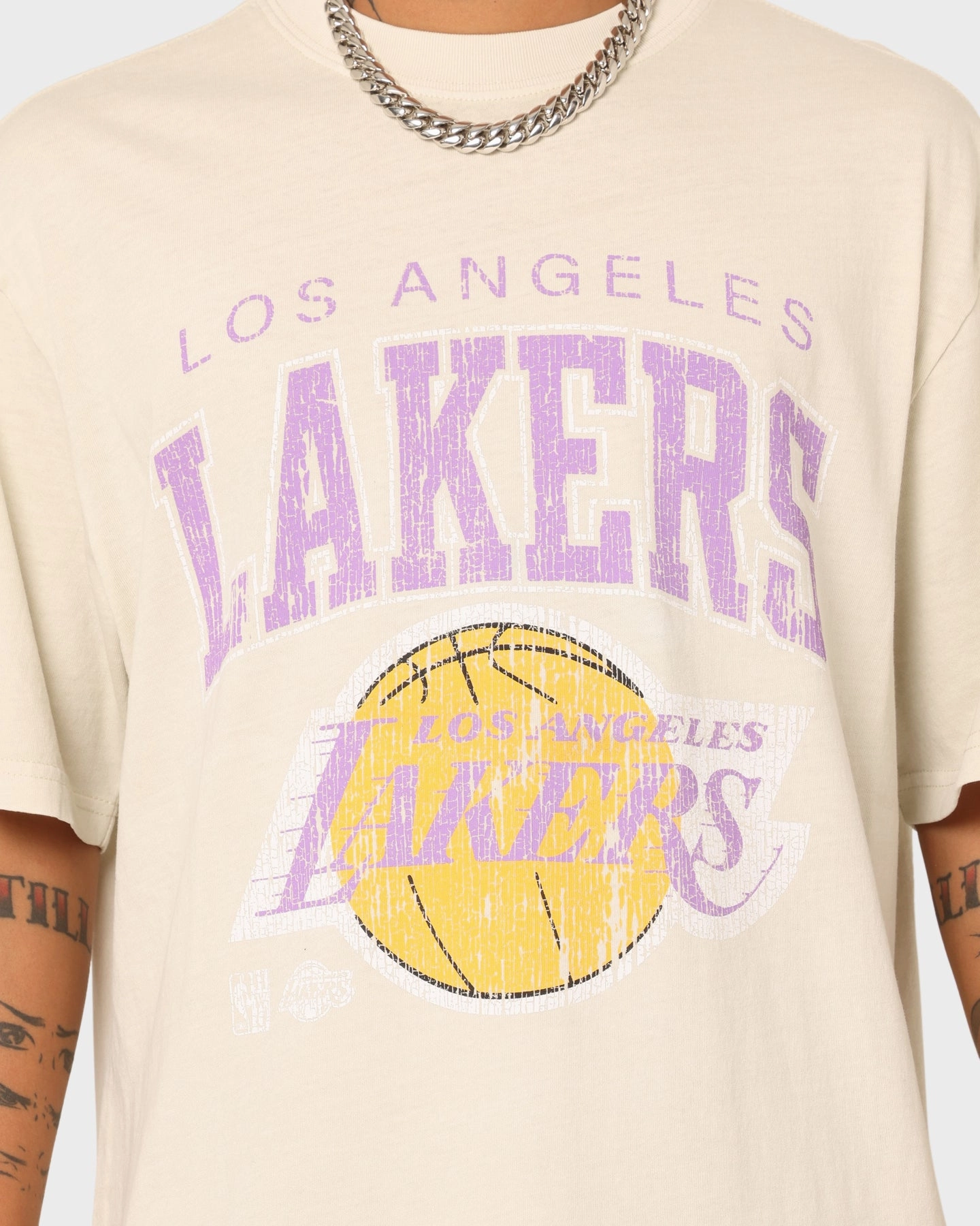 Fit For All EcoFriendlyMaterial Mitchell & Ness Los Angeles Lakers XL Arch Vintage T-Shirt Faded Khaki