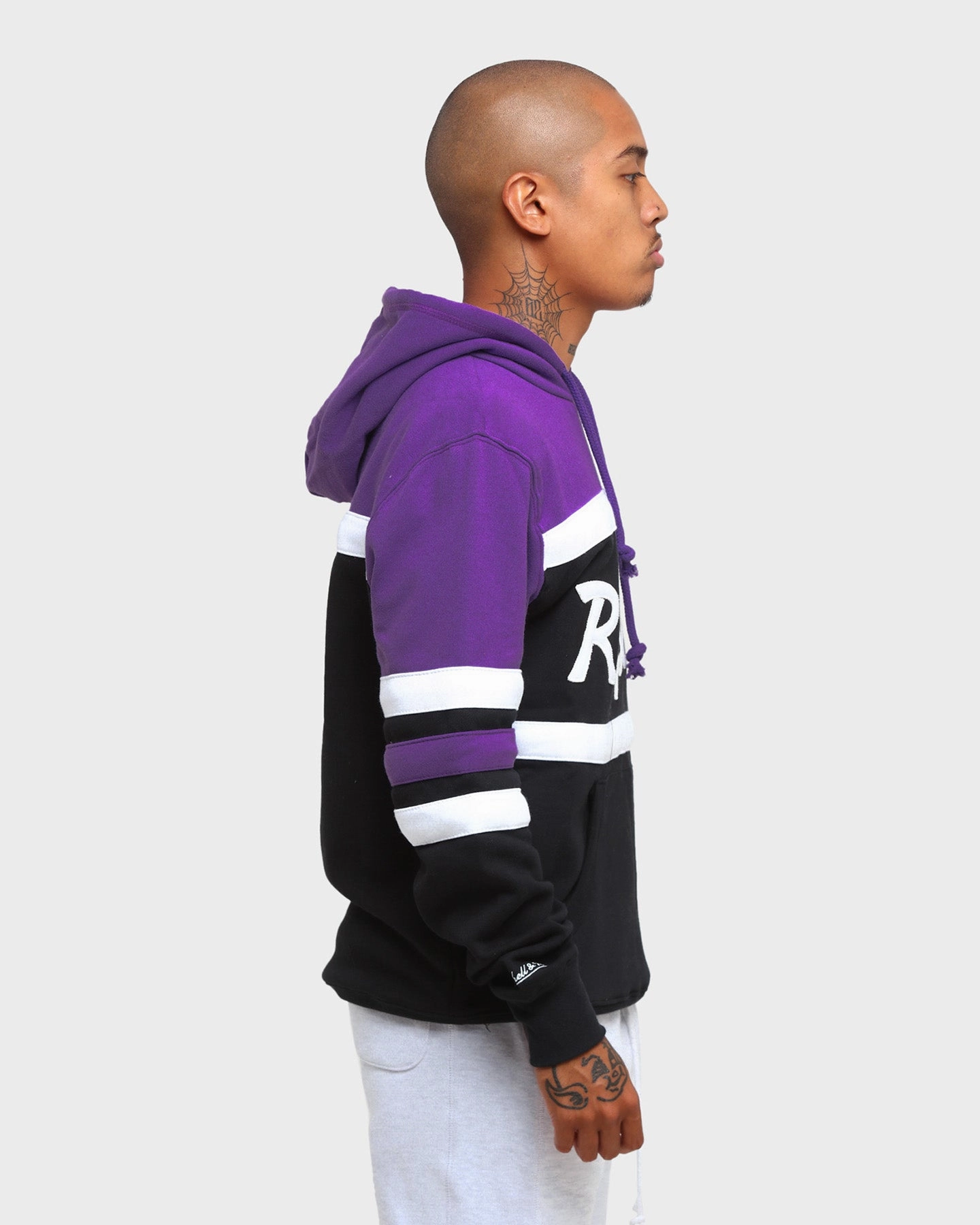Street Comfort Mitchell & Ness Men's Toronto Raptors Head Coach Hoodie Black/Purple